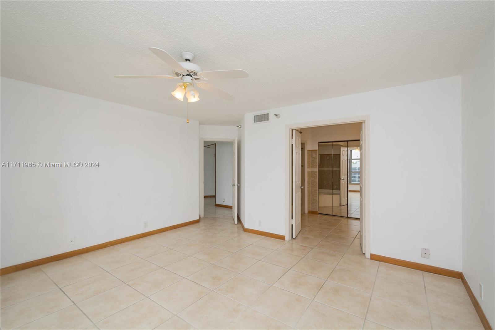 MYSTIC POINTE - Residential Lease