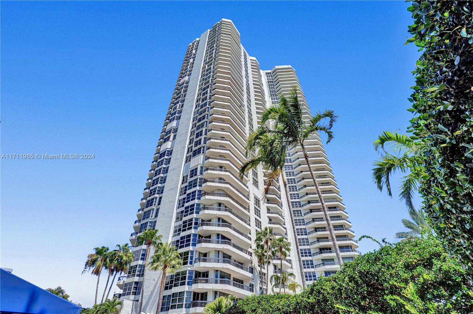 MYSTIC POINTE - Residential Lease