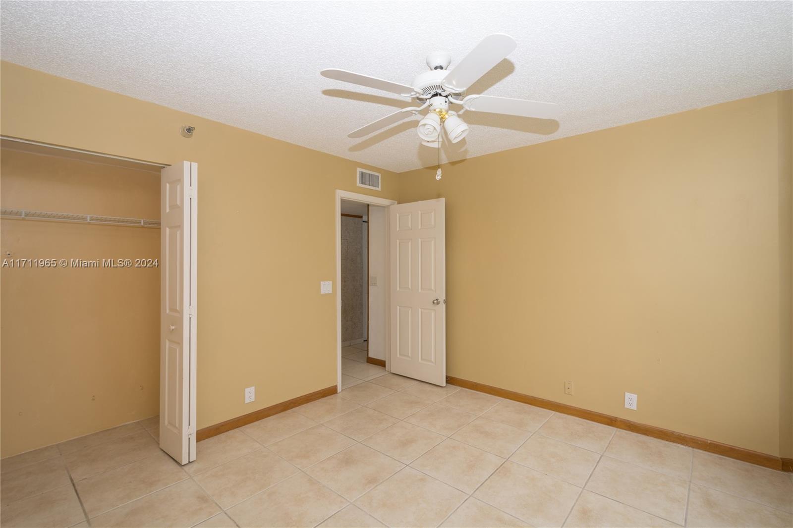 MYSTIC POINTE - Residential Lease
