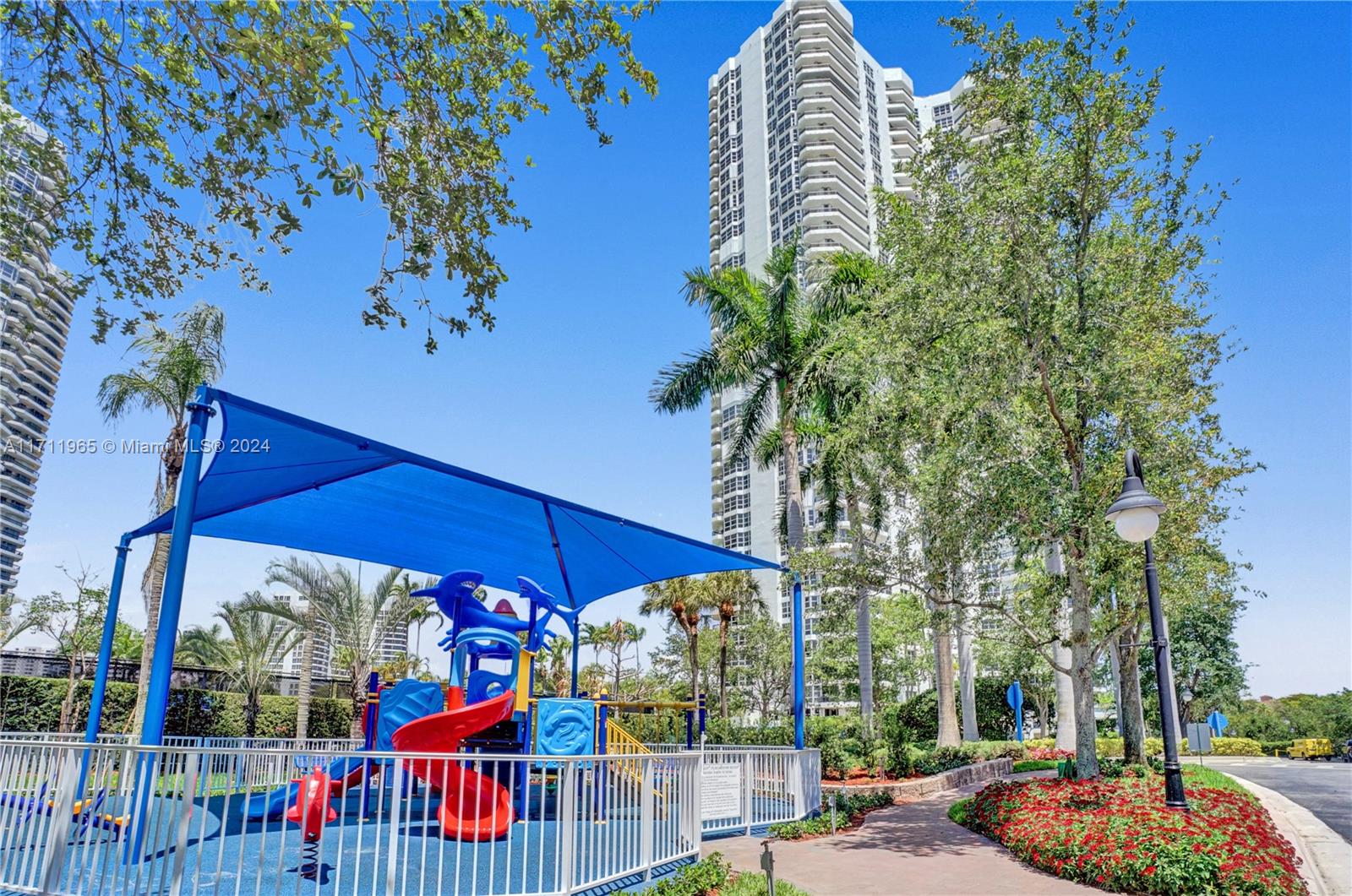 MYSTIC POINTE - Residential Lease