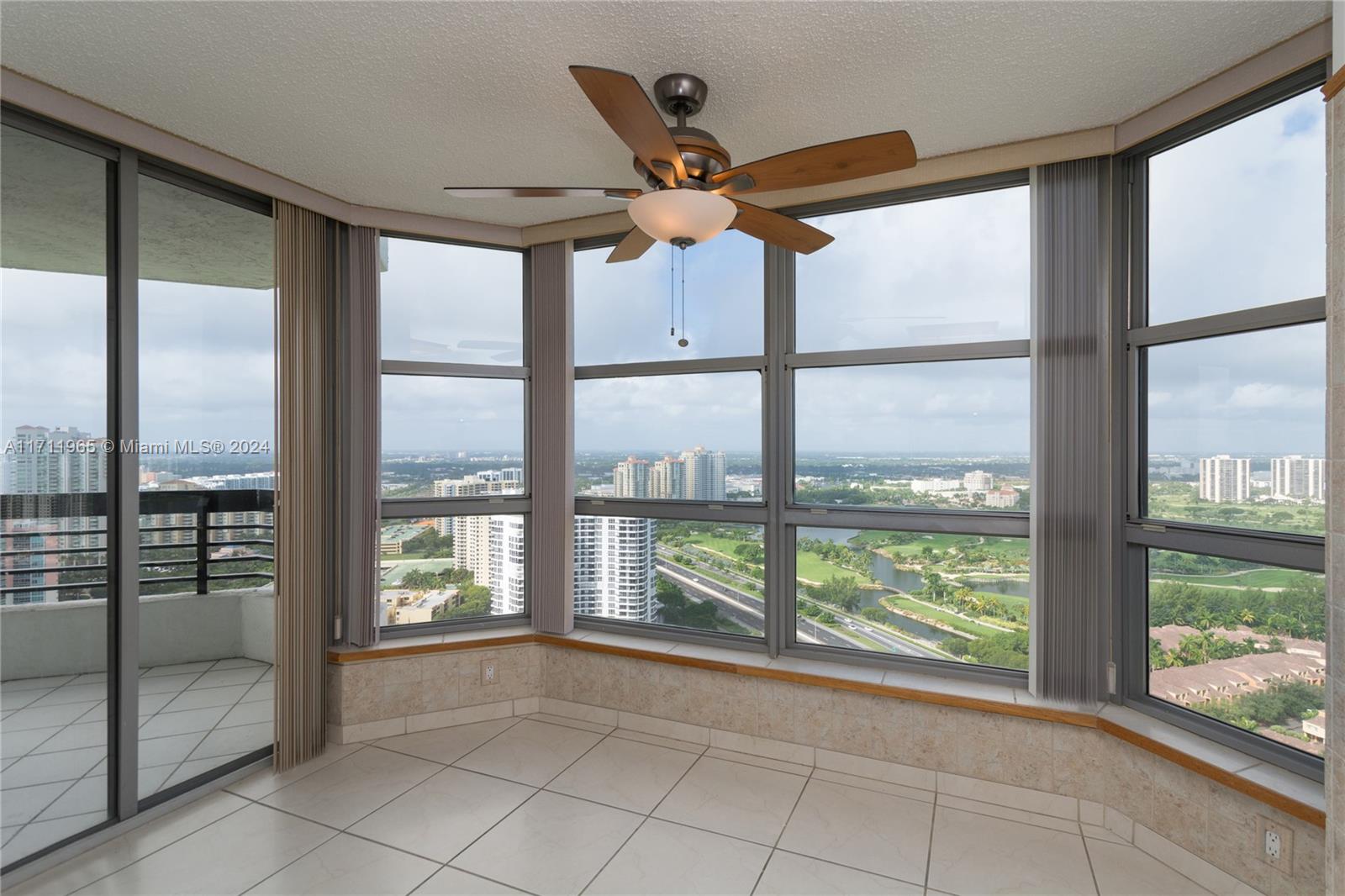 MYSTIC POINTE - Residential Lease