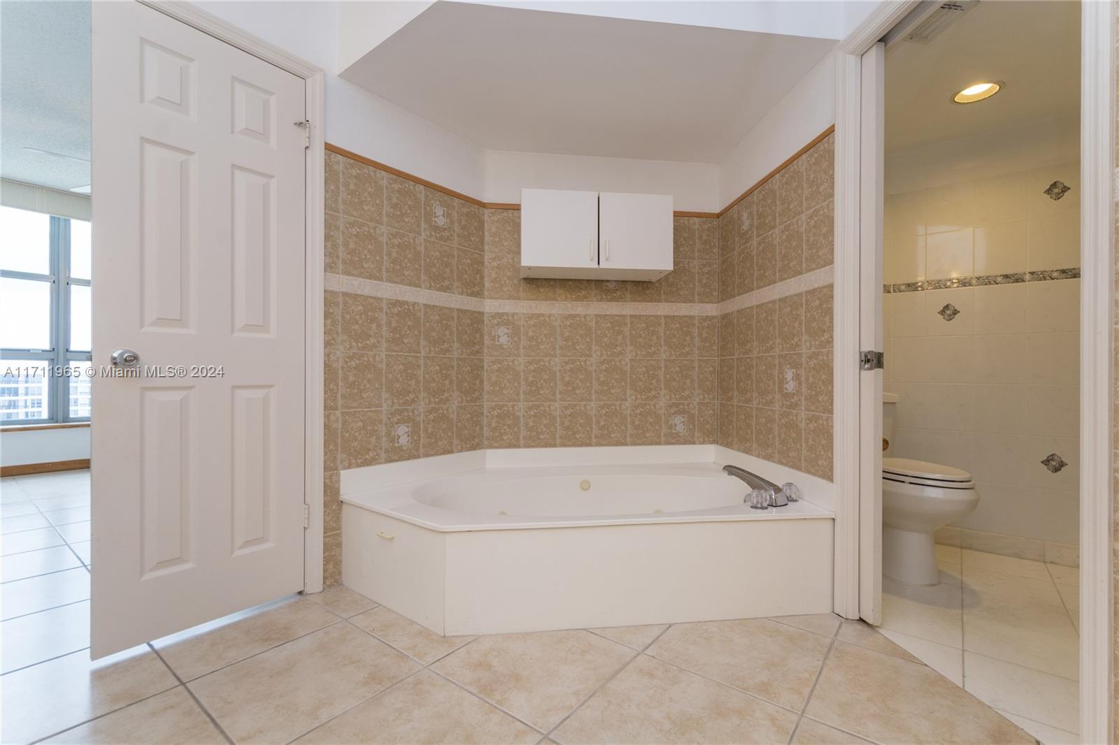 MYSTIC POINTE - Residential Lease