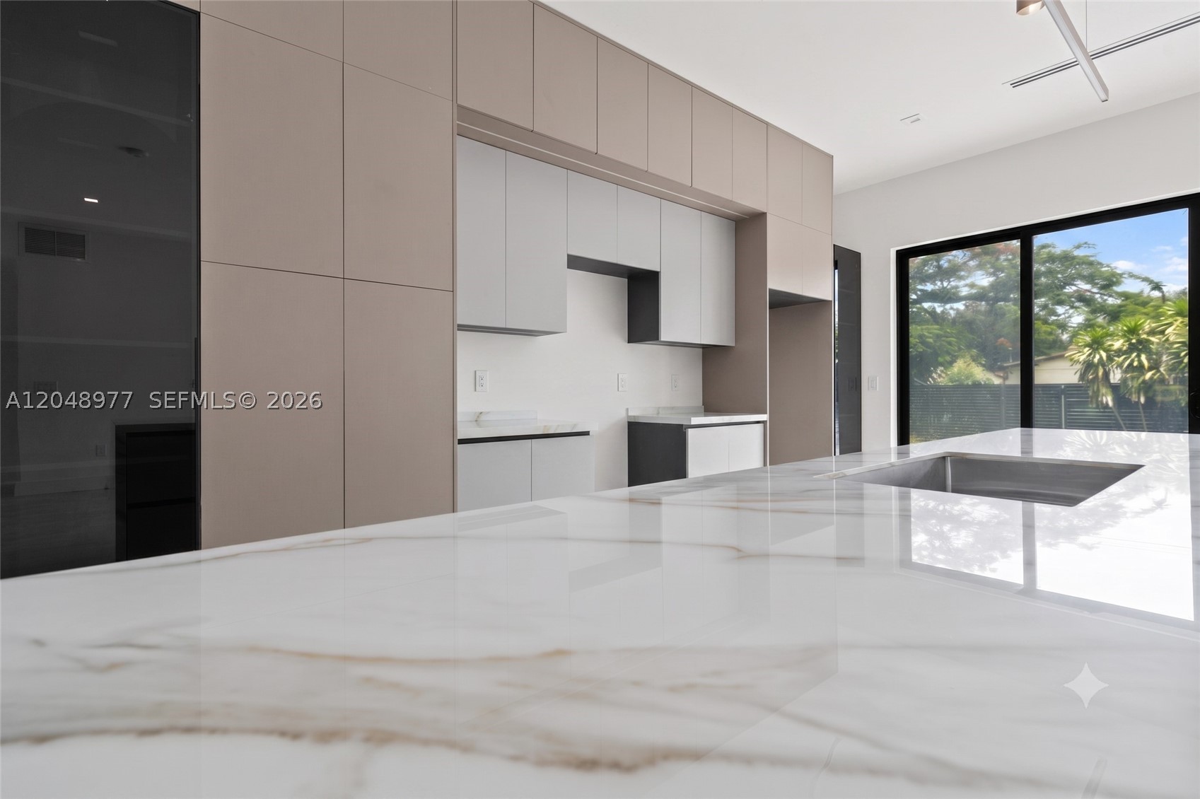 MIAMI SHORES EXTENSION - Residential