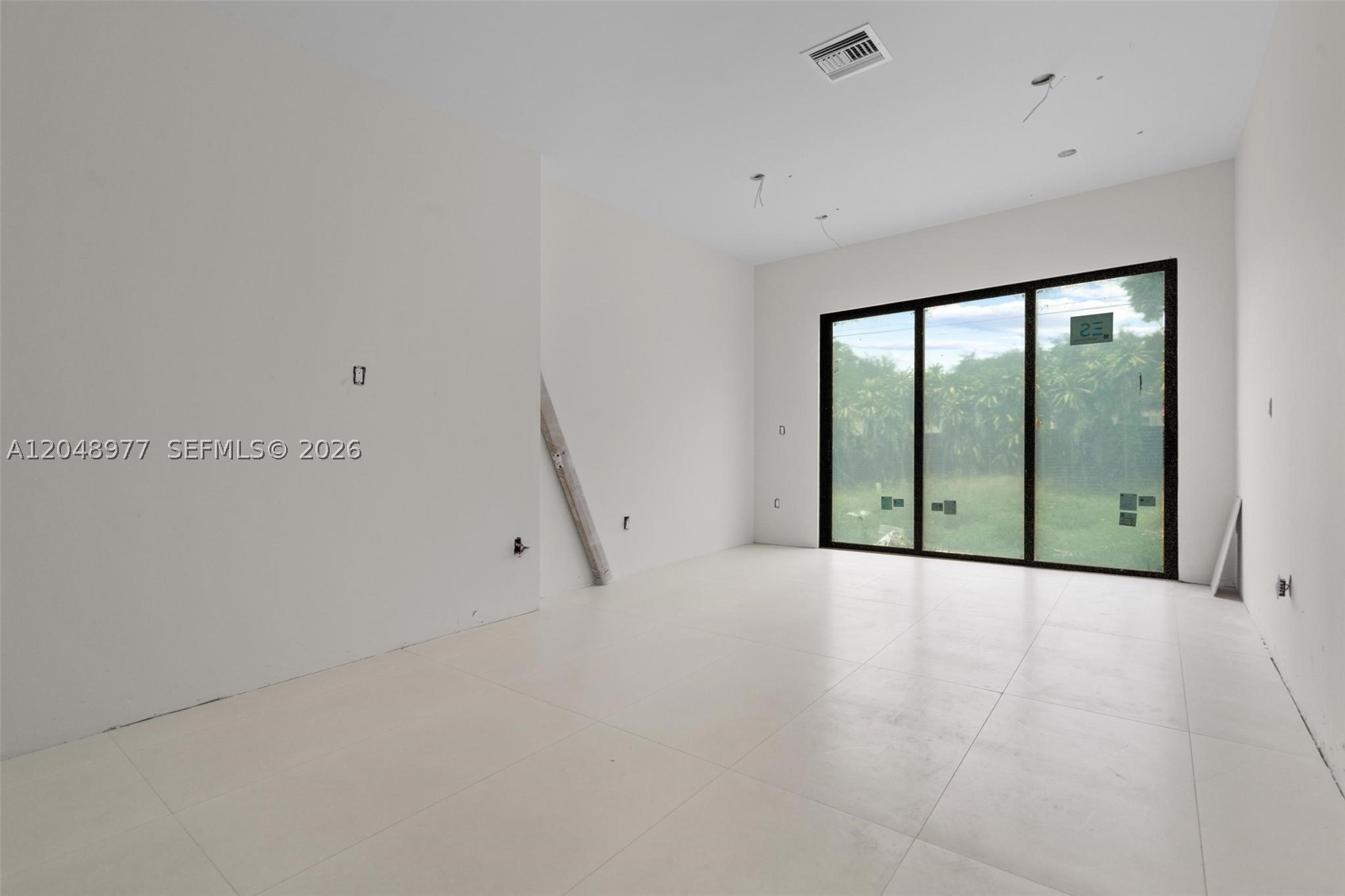 MIAMI SHORES EXTENSION - Residential