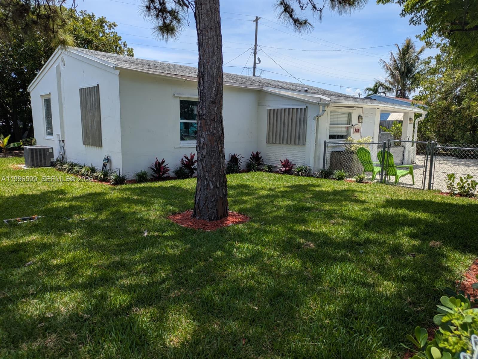 HARRIS ESTATES - Residential