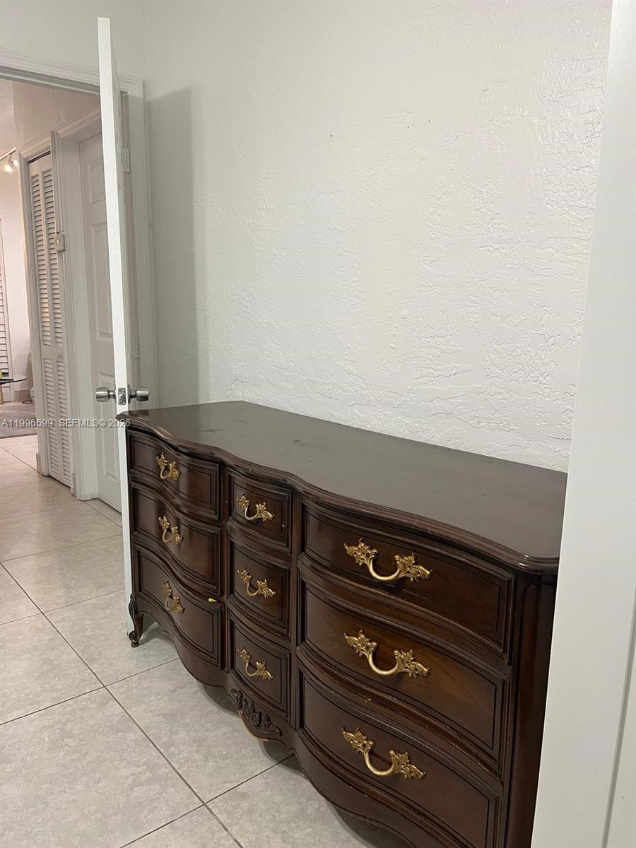 HARRIS ESTATES - Residential