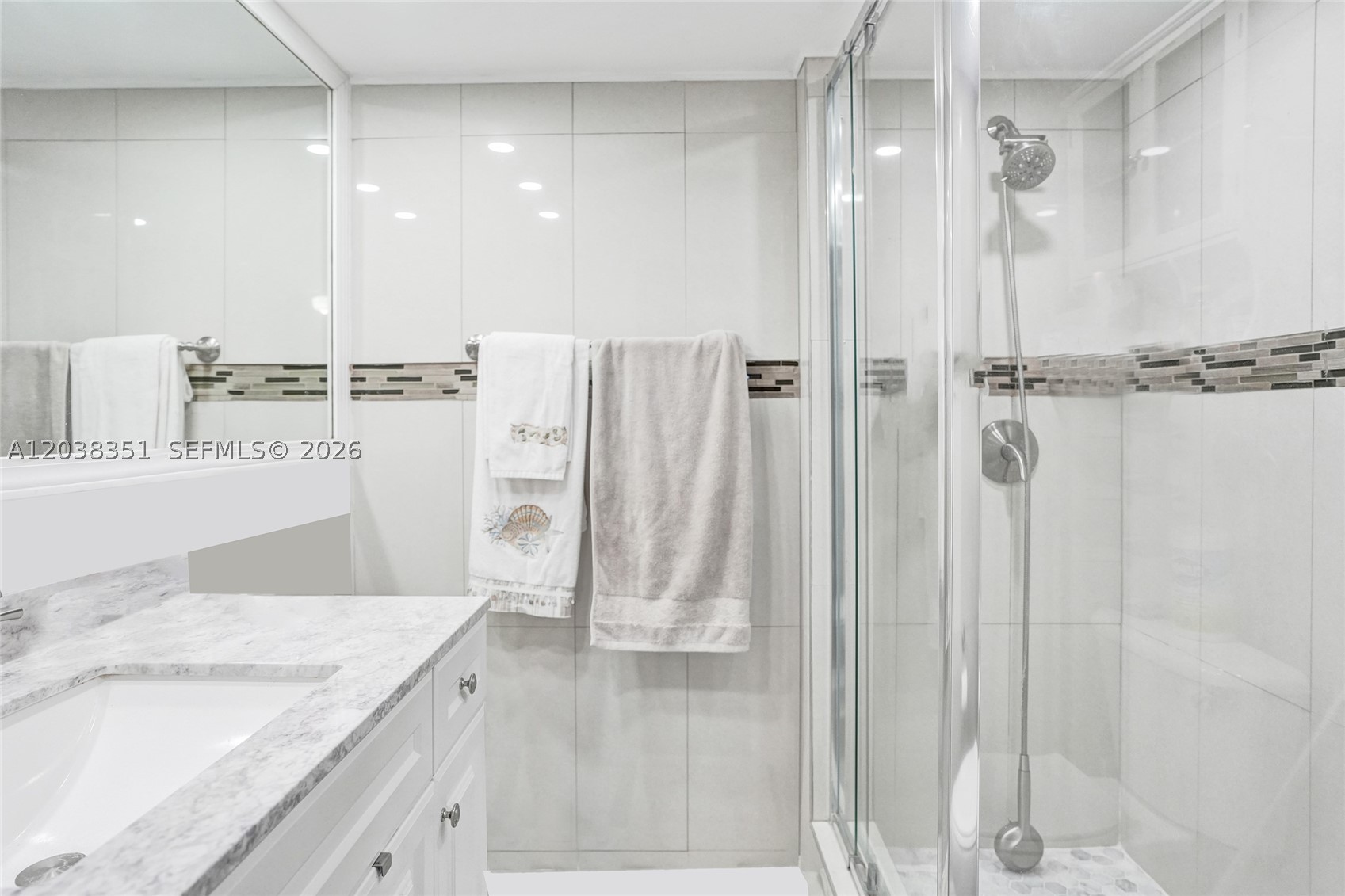 BERMUDA CLUB SIX CONDO - Residential