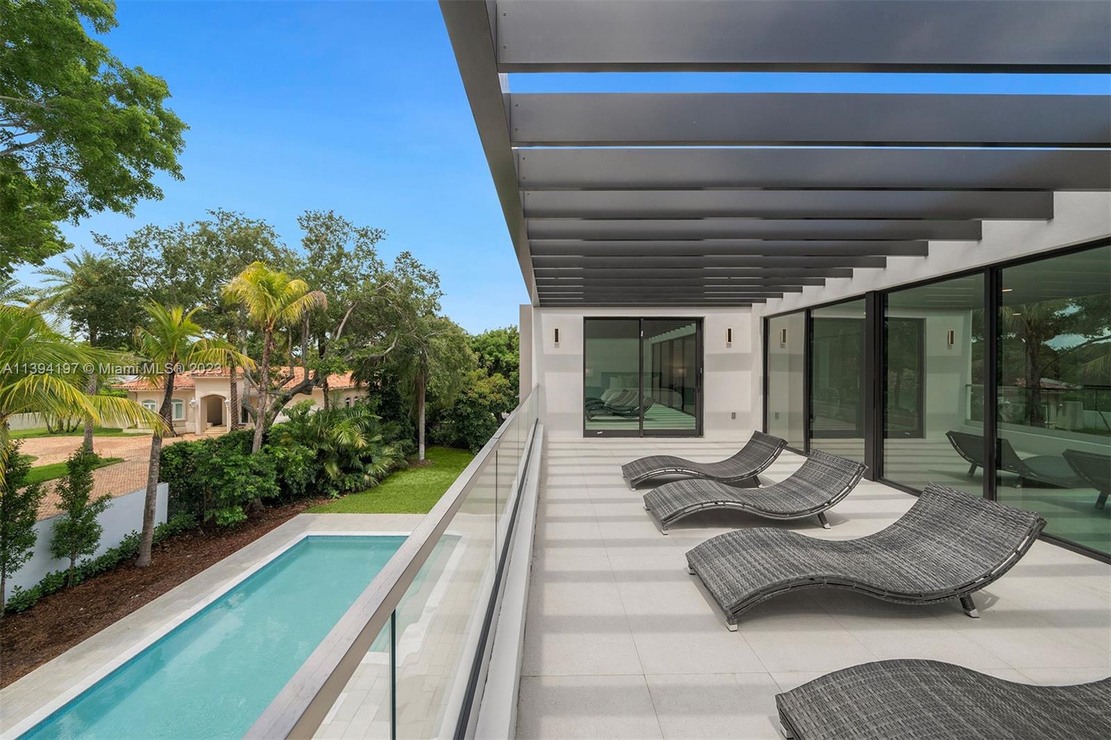 OLD CUTLER POINT - Residential