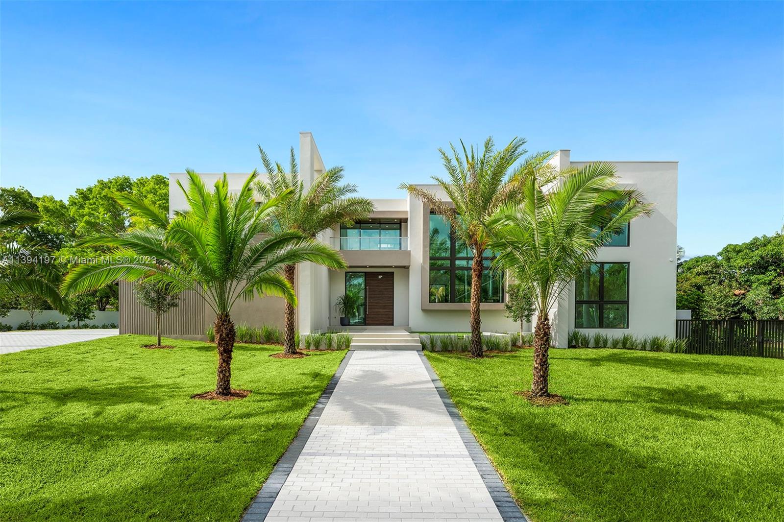 OLD CUTLER POINT - Residential