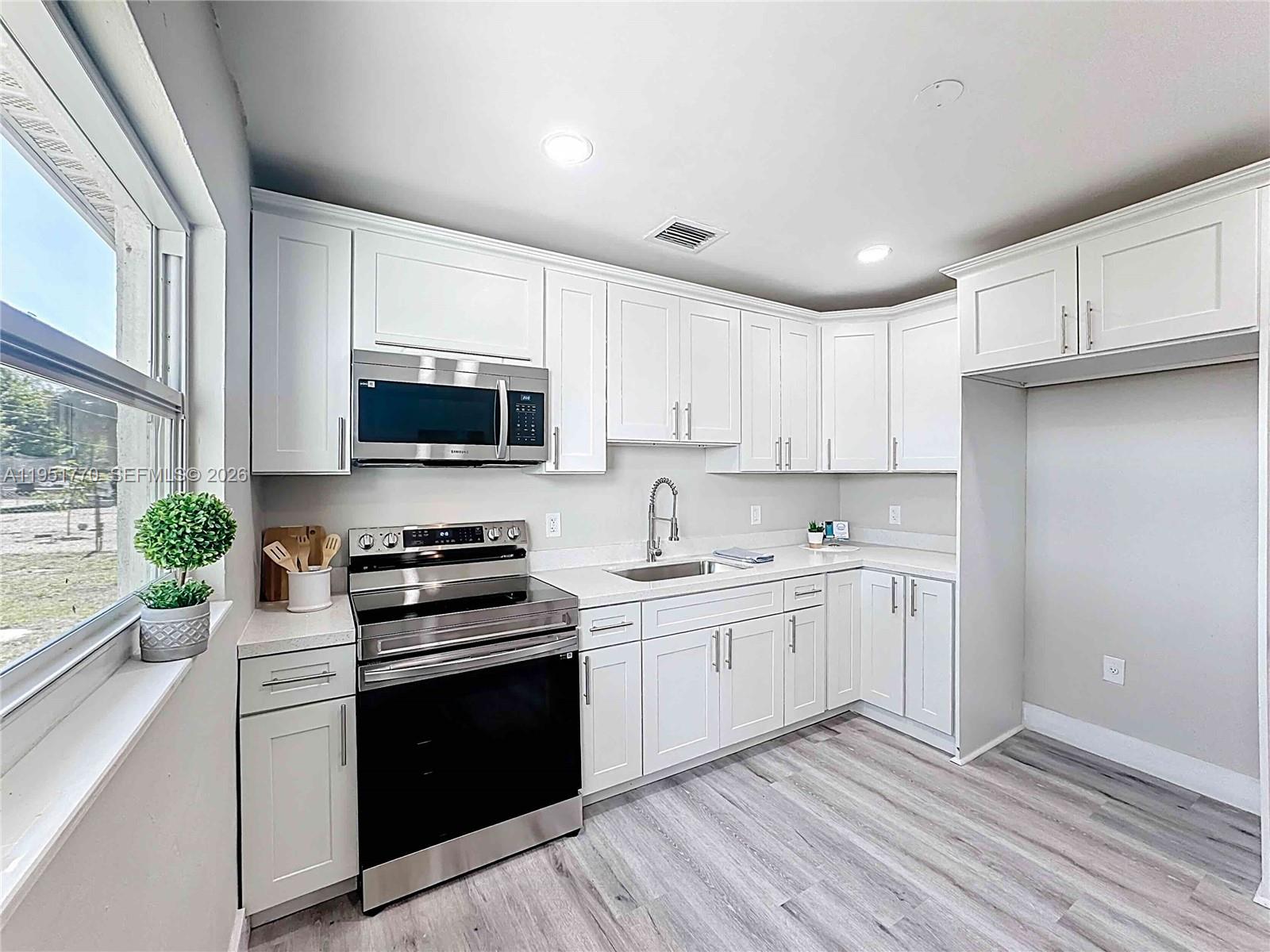 Florida Ridge - Residential