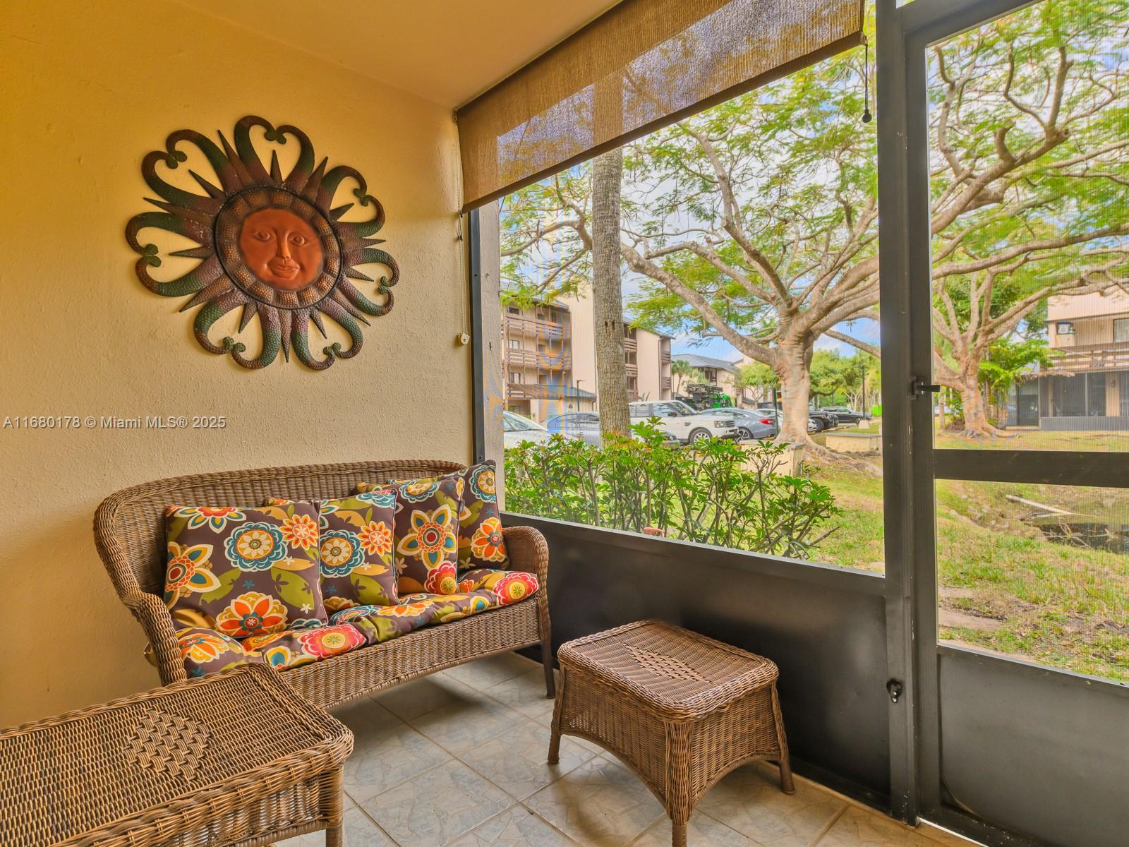 FOUNTAINS OF JACARANDA CO - Residential