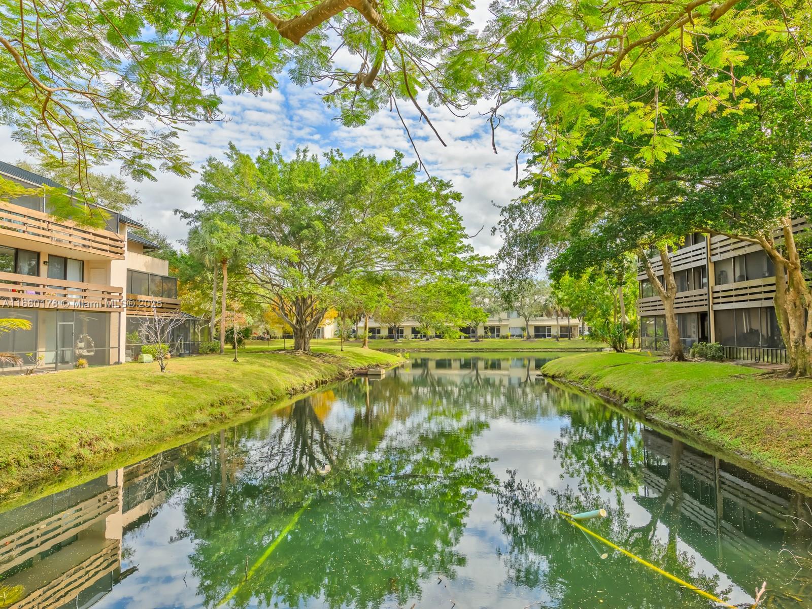 FOUNTAINS OF JACARANDA CO - Residential