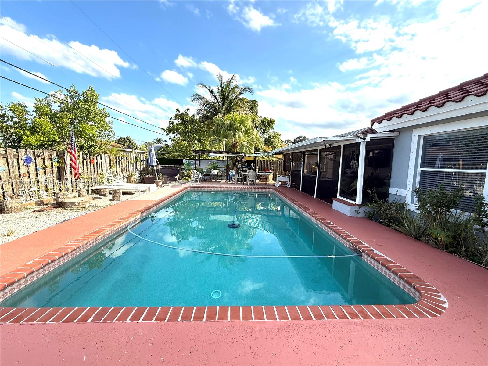 PARKVIEW PLACE - Residential