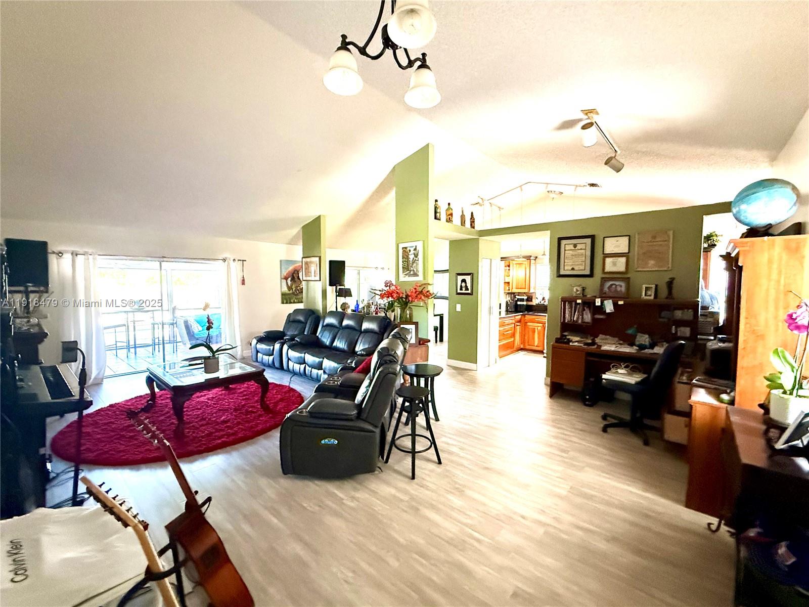 PARKVIEW PLACE - Residential