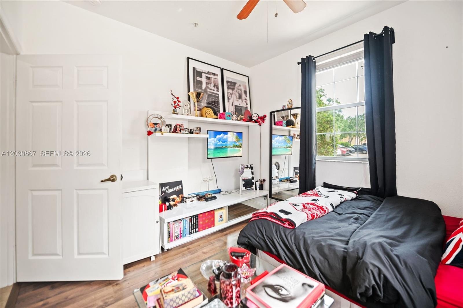 COBBLESTONE II - Residential Lease
