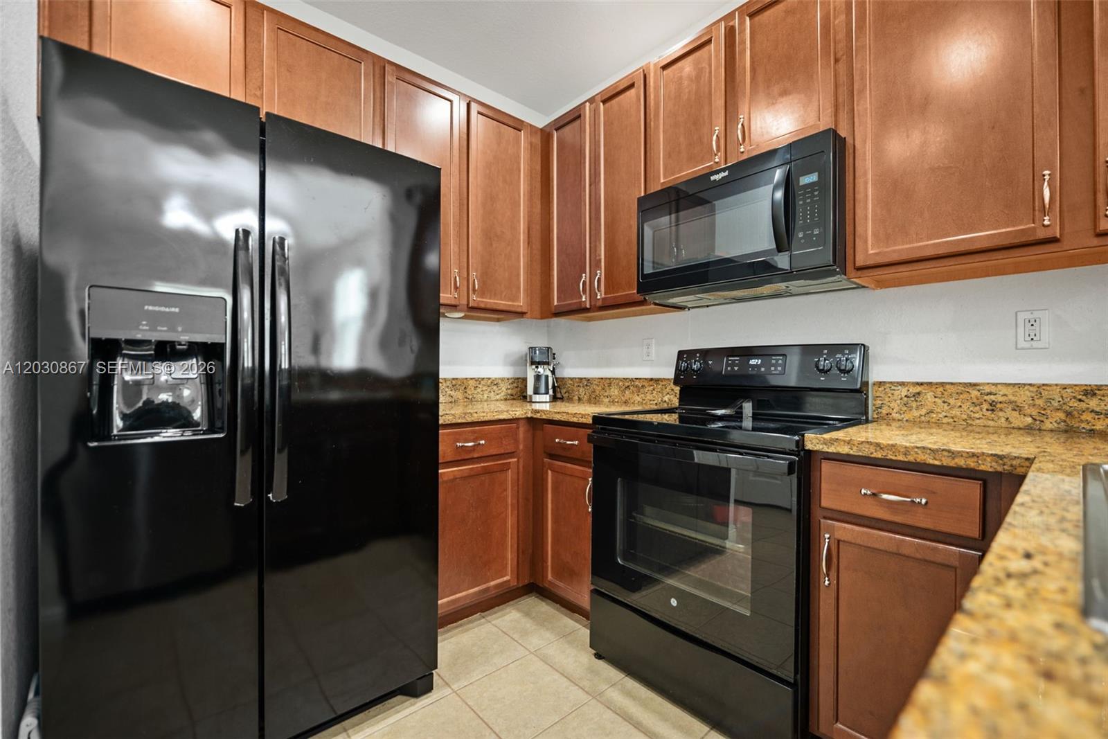 COBBLESTONE II - Residential Lease