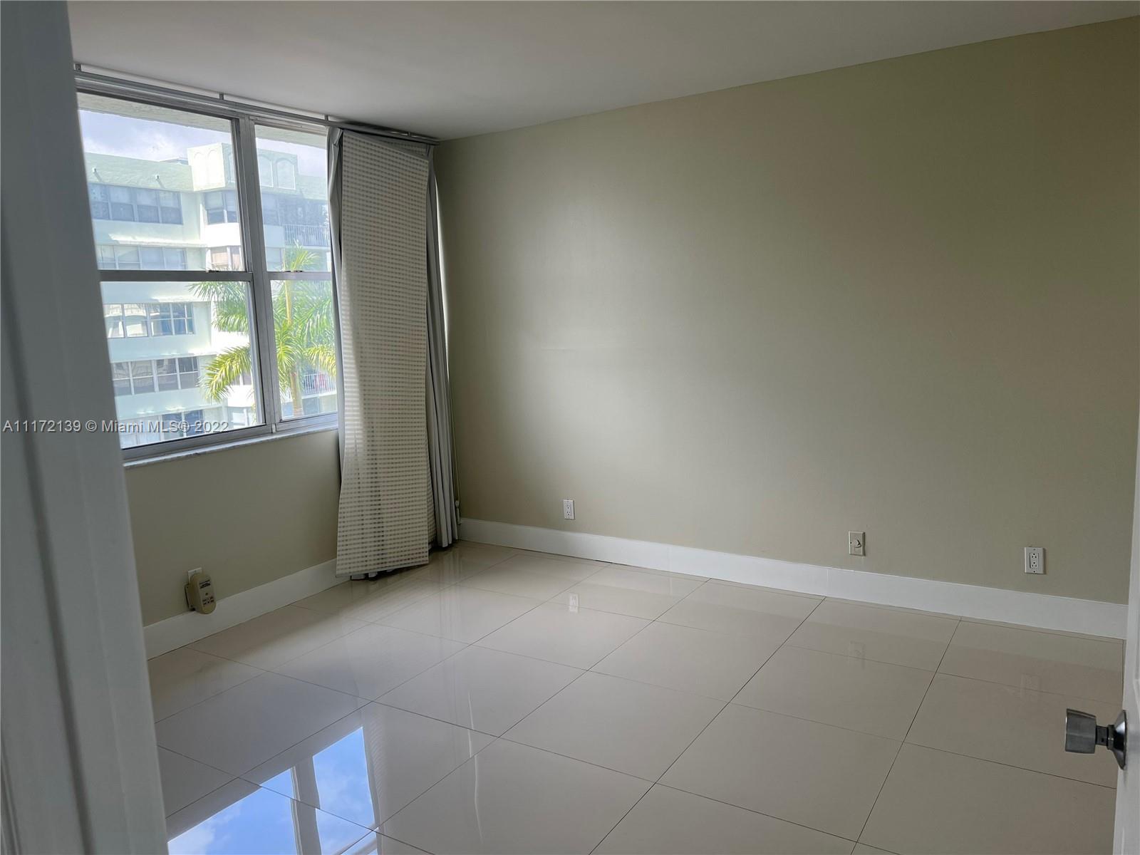 REEF SOUTH CONDO - Residential