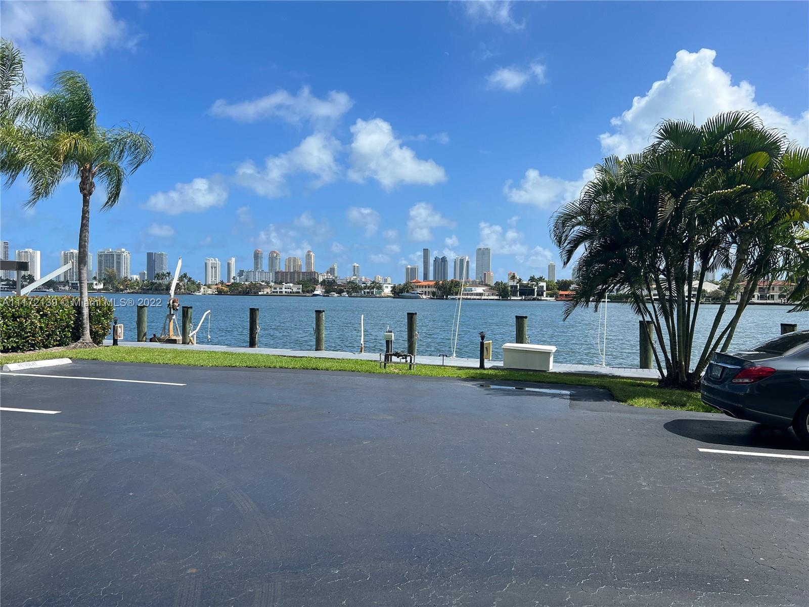 REEF SOUTH CONDO - Residential