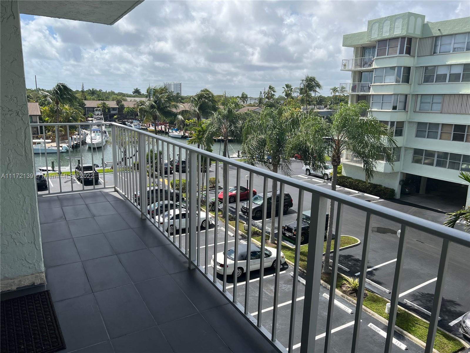 REEF SOUTH CONDO - Residential