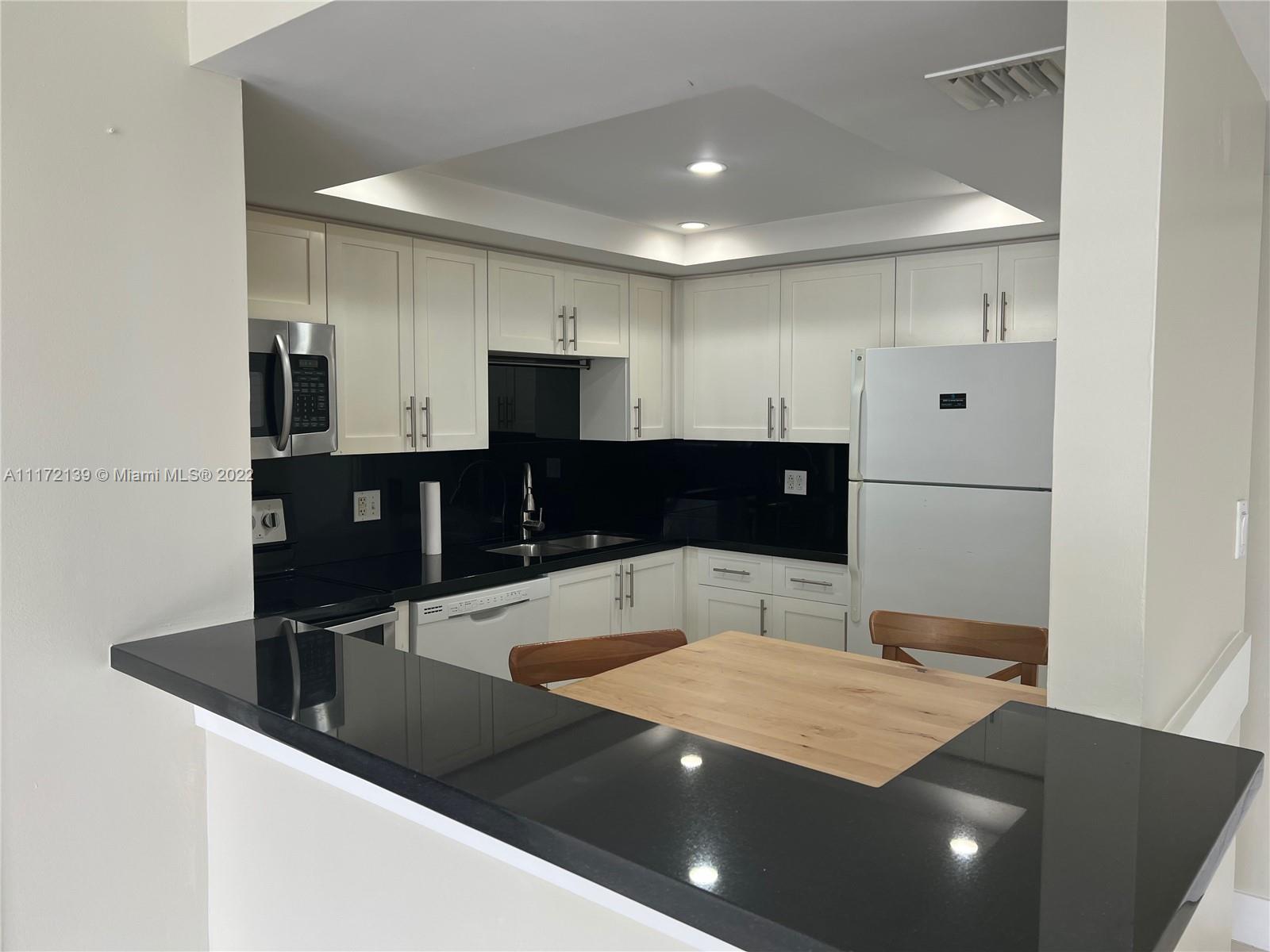 REEF SOUTH CONDO - Residential