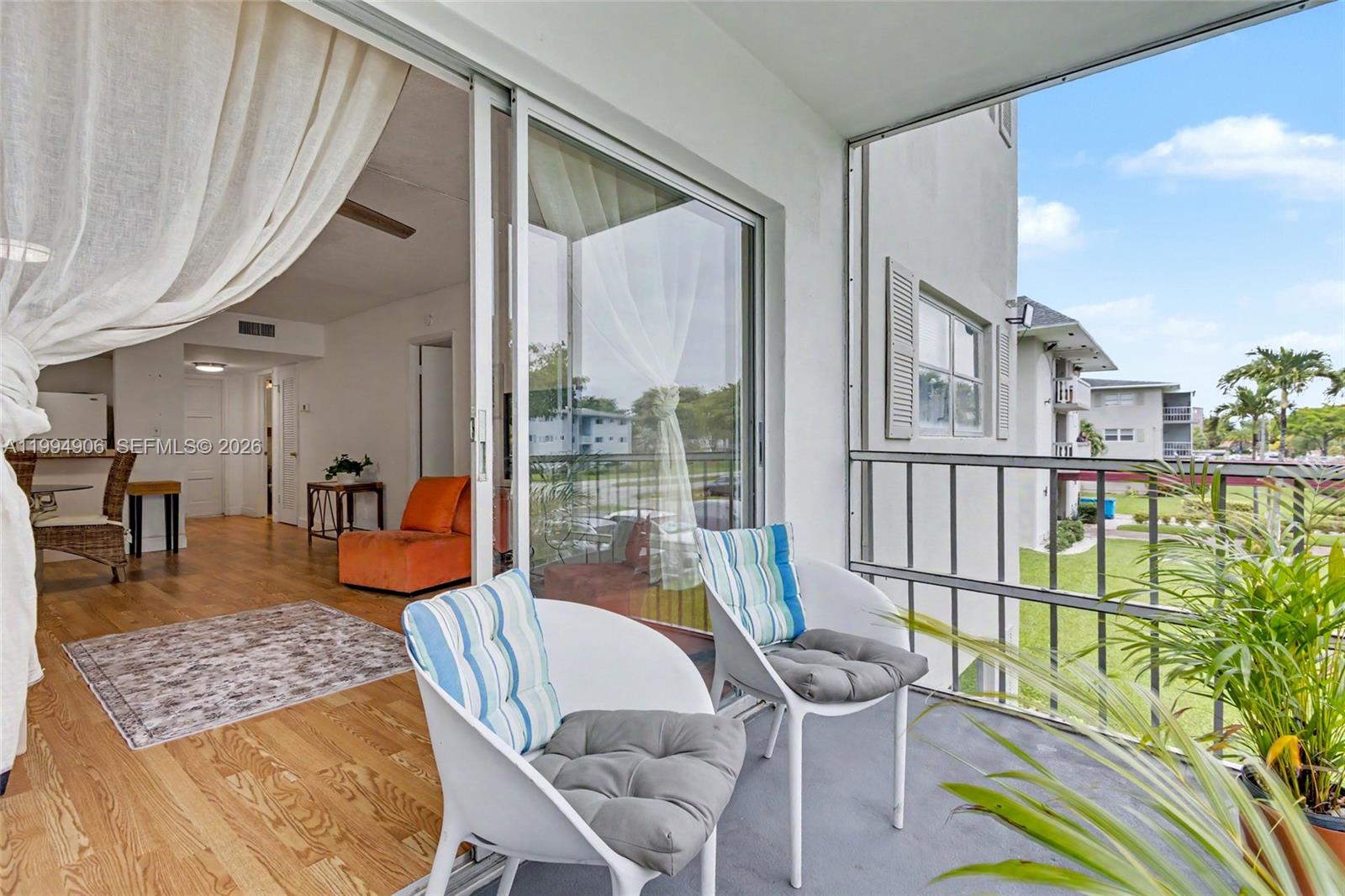 HILLCREST NO 4 CONDO - Residential