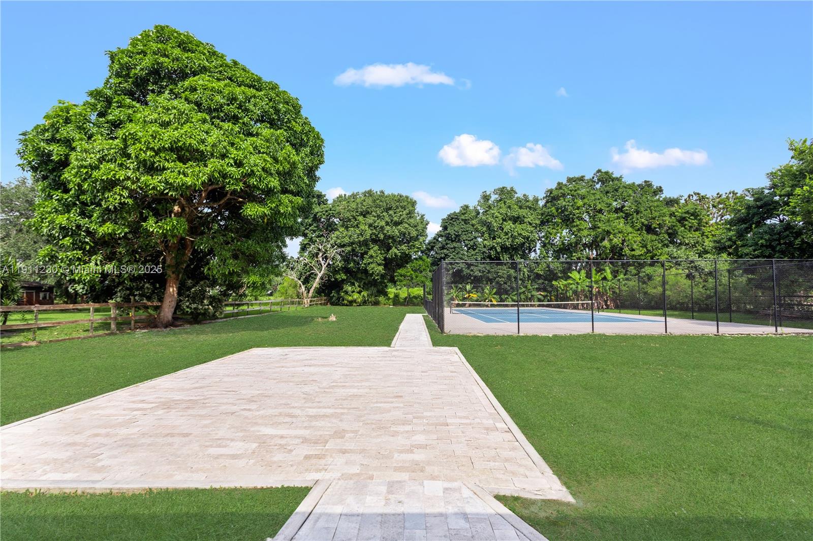 FLA FRUIT LANDS CO - Residential
