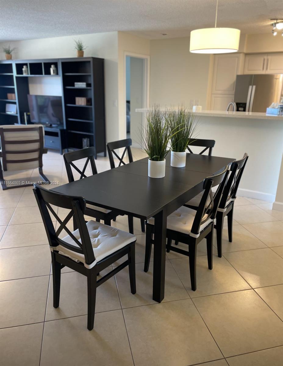 THE YACHT CLUB AT AVENTUR - Residential Lease
