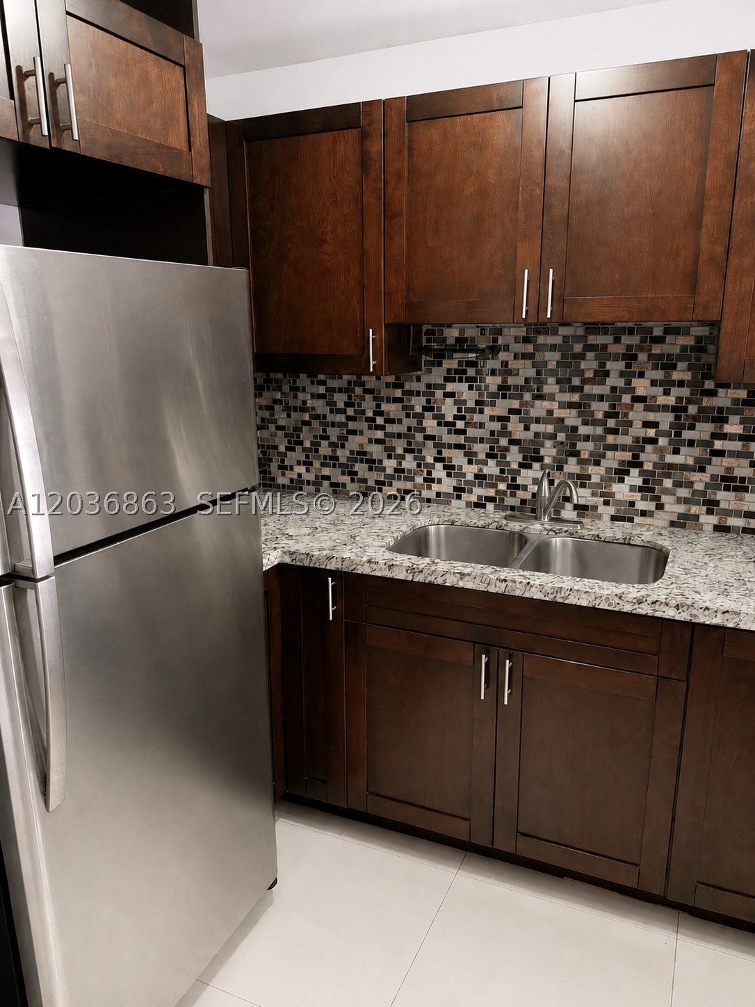 MILLER DREAM TOWNHOMES CO - Residential Lease