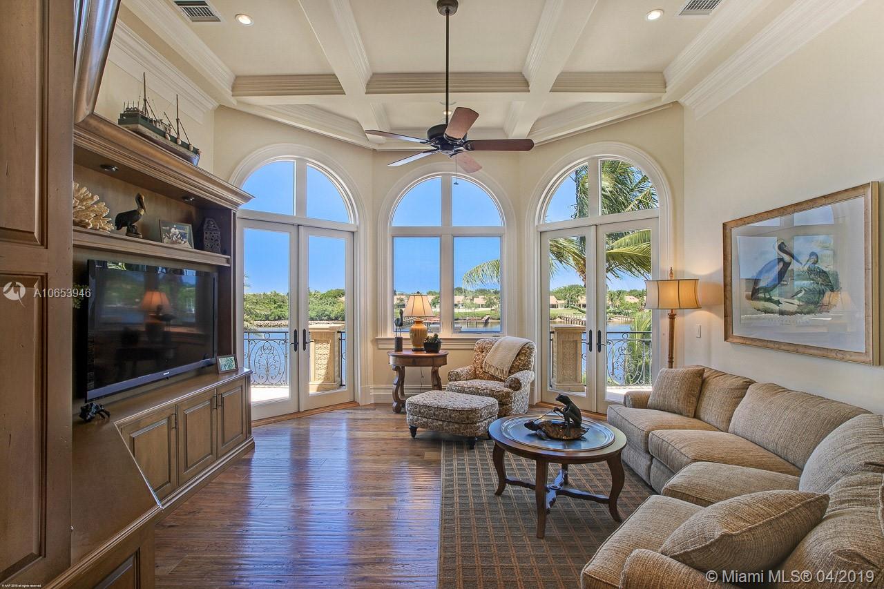 Admirals Cove - Residential
