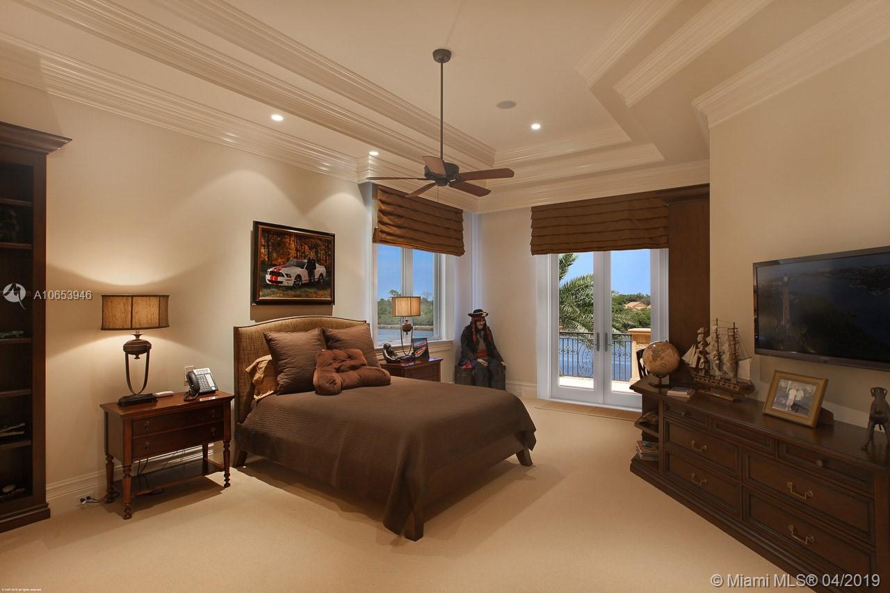 Admirals Cove - Residential