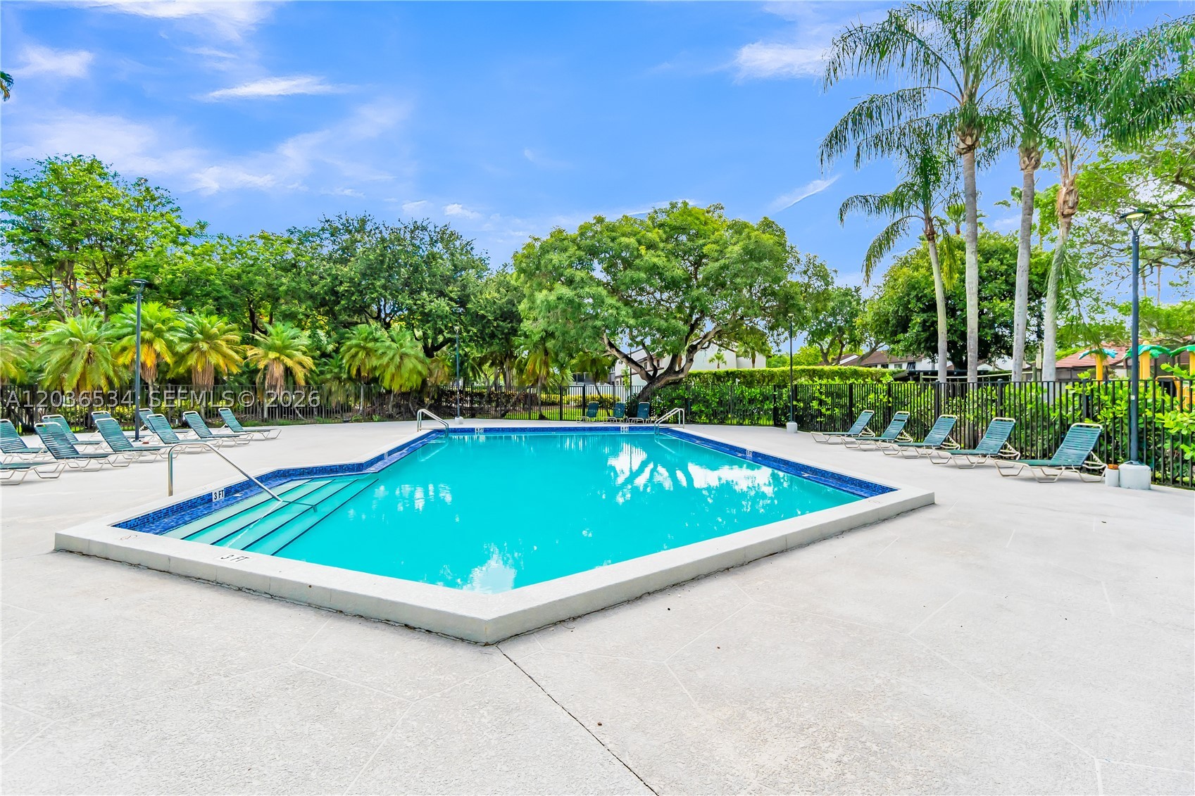 CALUSA POINT - Residential Lease