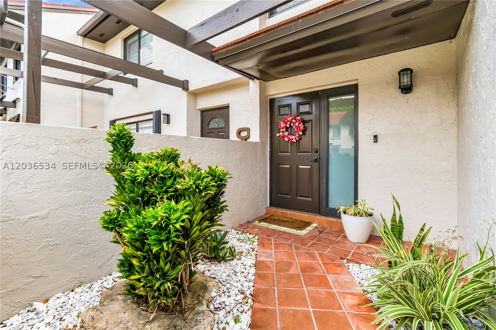 CALUSA POINT - Residential Lease