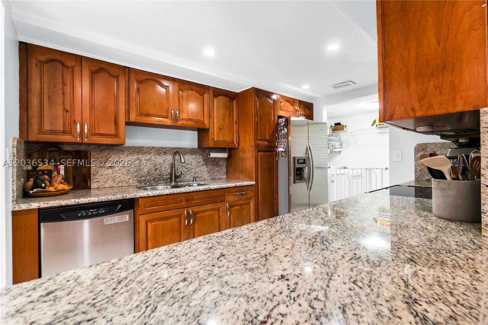 CALUSA POINT - Residential Lease