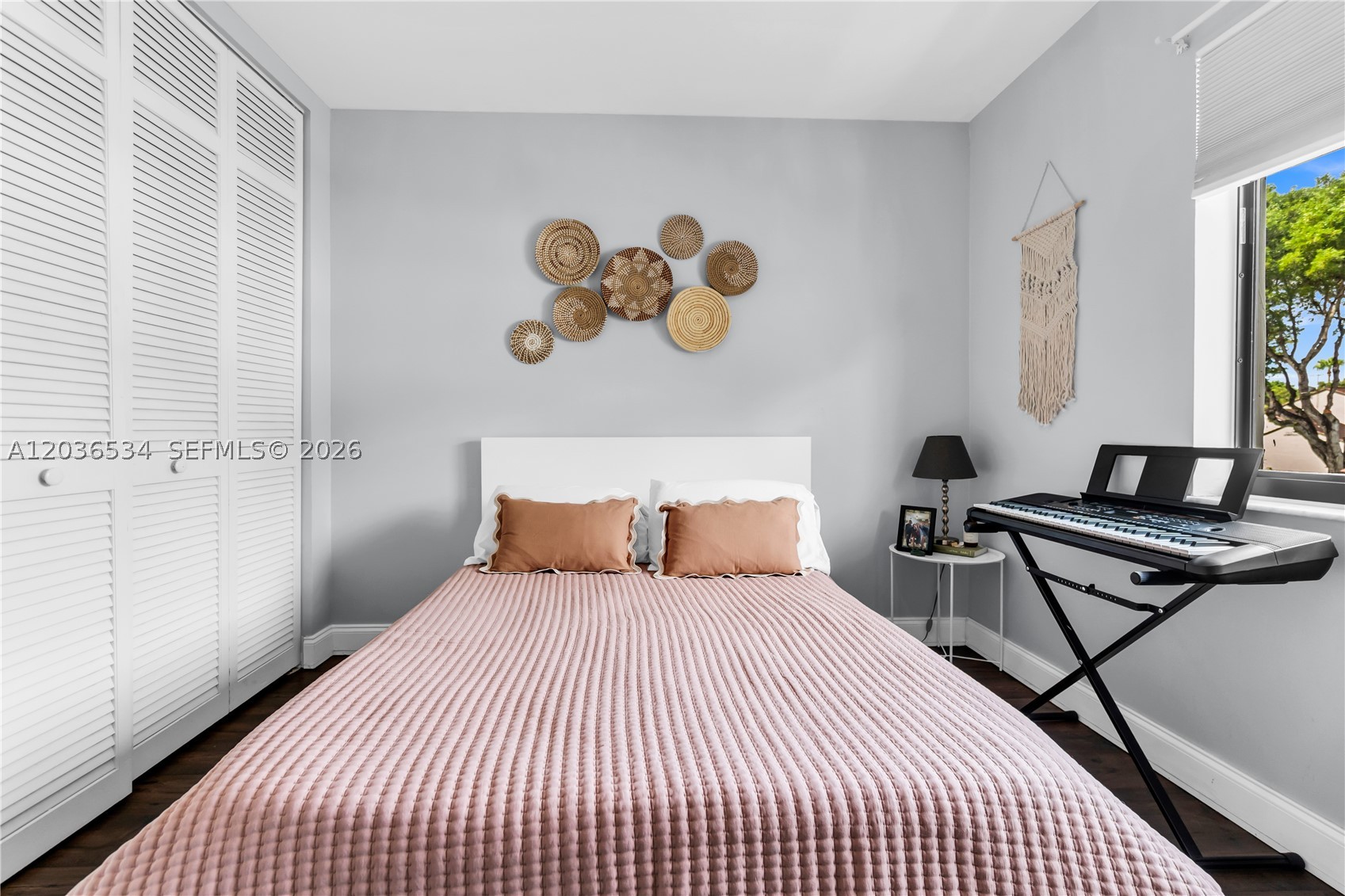 CALUSA POINT - Residential Lease