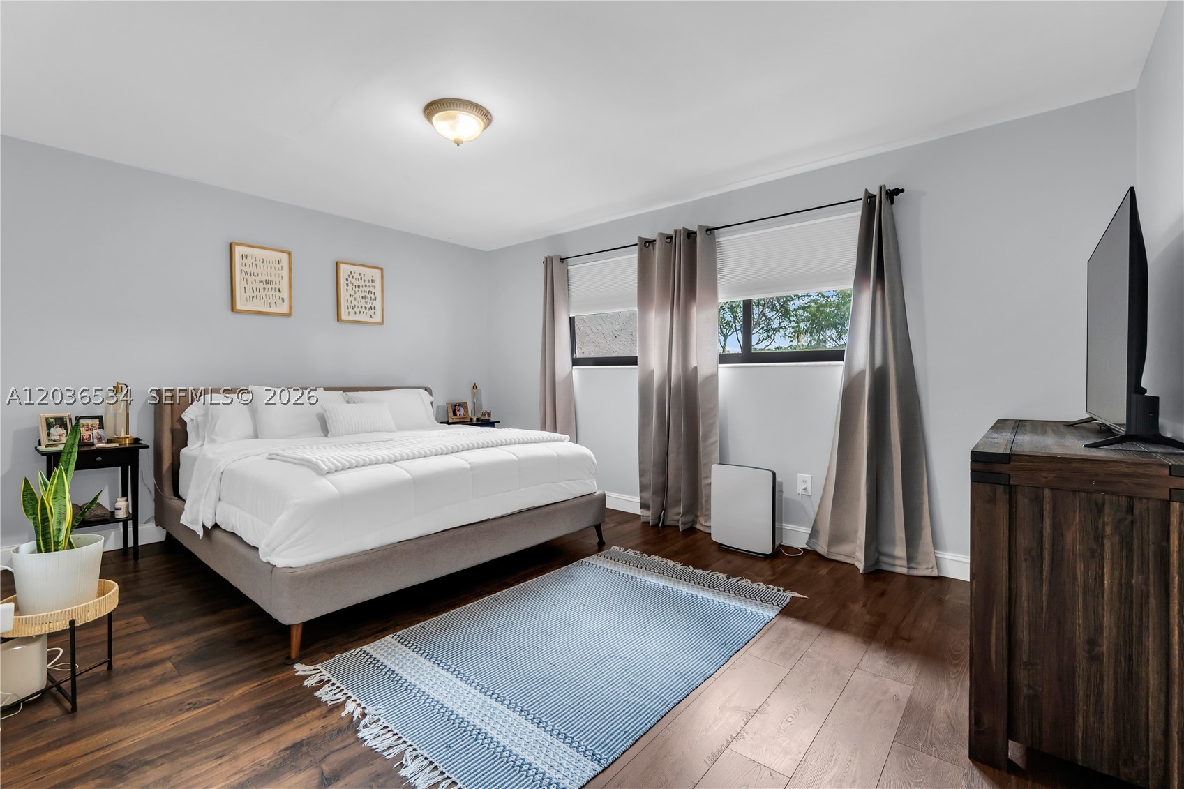 CALUSA POINT - Residential Lease