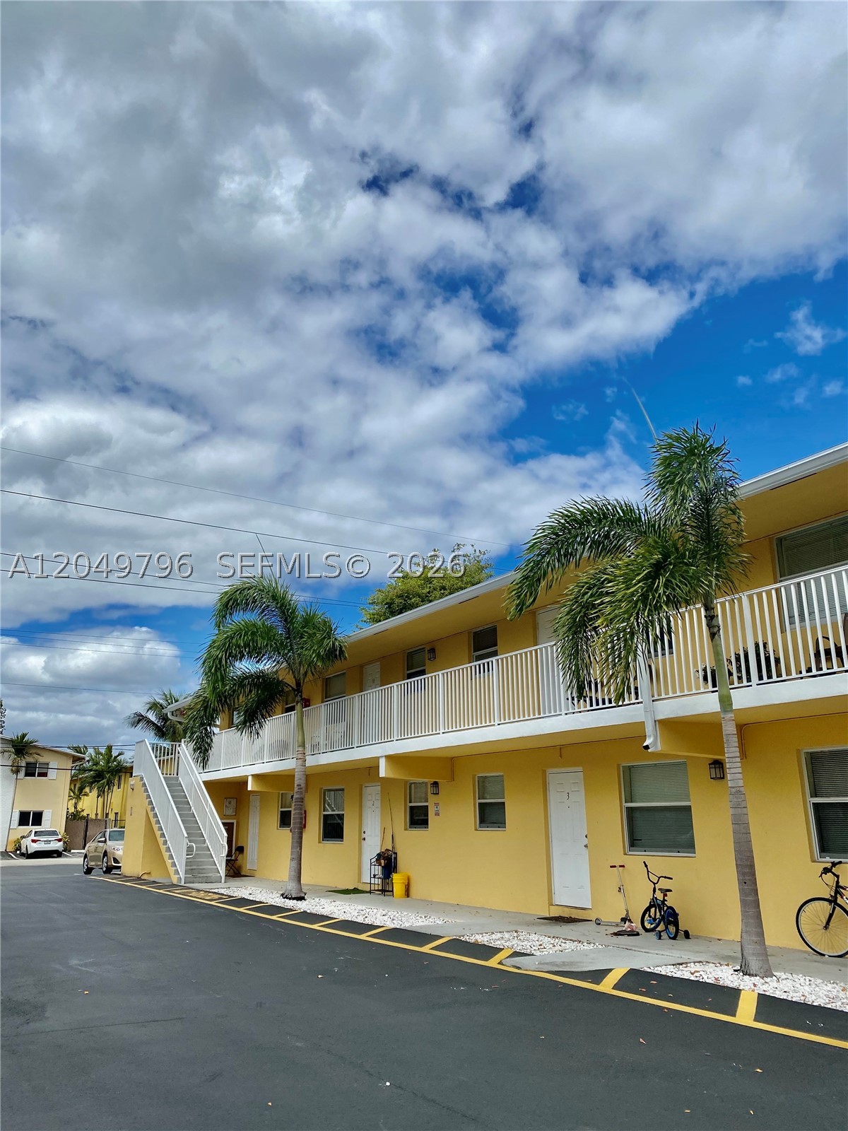 HIGHLAND ESTATES - Residential Lease
