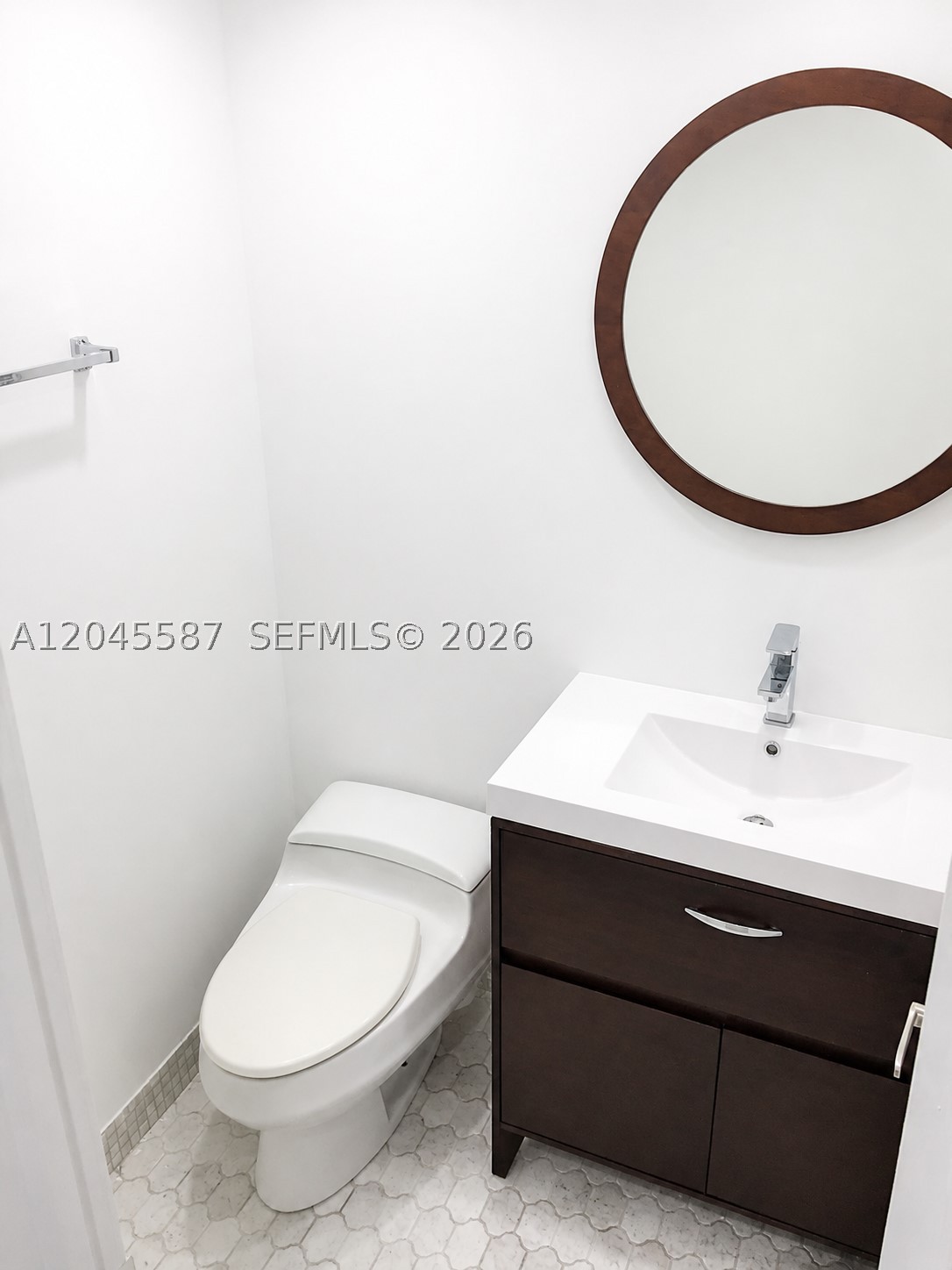 CAPRI GARDENS CONDO - Residential