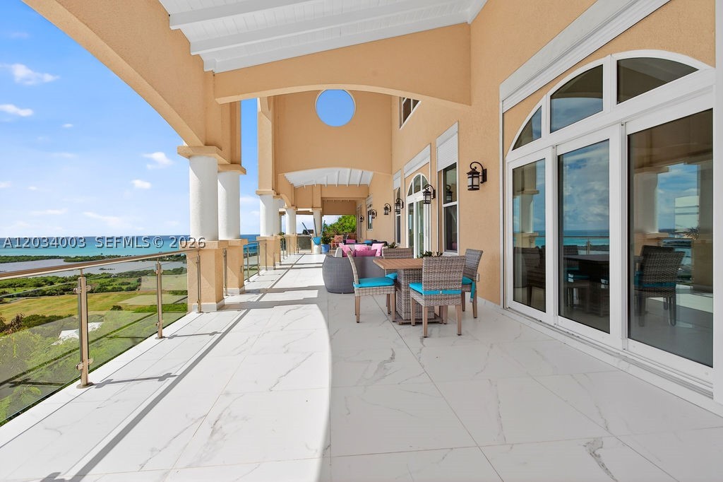 ANTIGUA AND BARBUDA - Residential