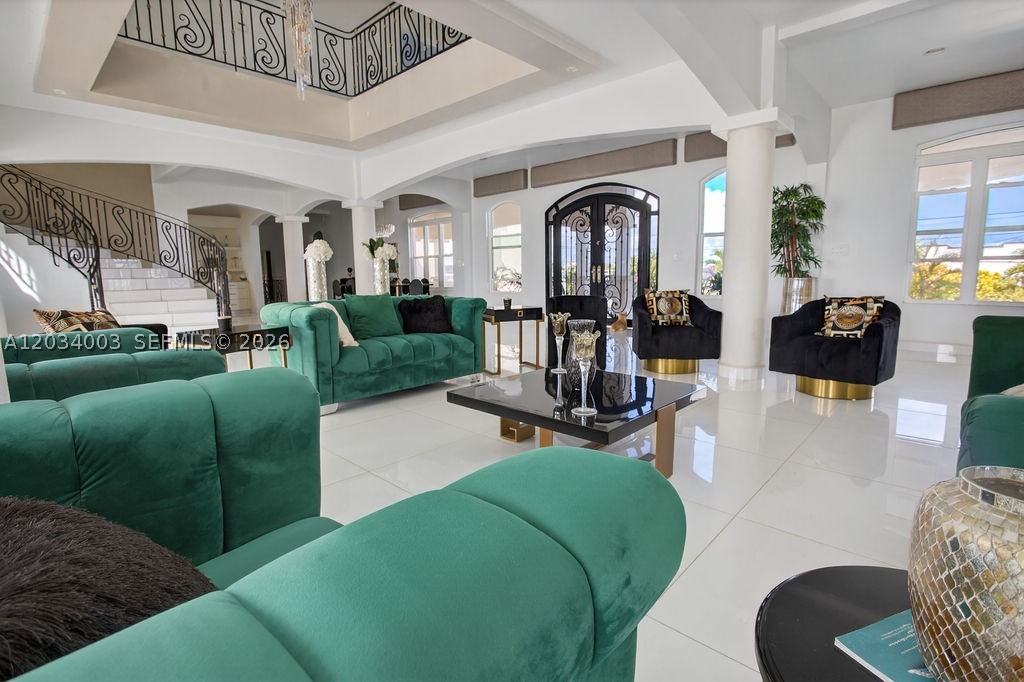 ANTIGUA AND BARBUDA - Residential