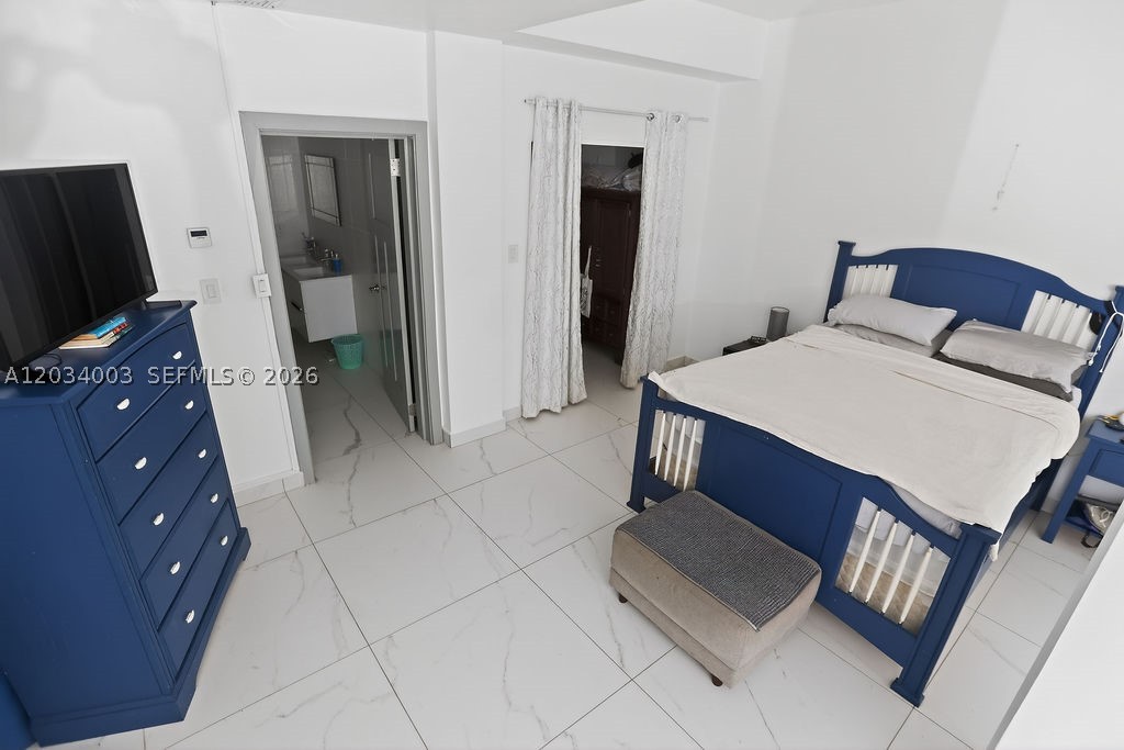 ANTIGUA AND BARBUDA - Residential