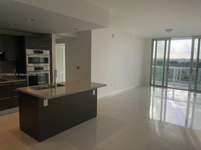 GRAND BAY COMMONS SOUTH - Residential