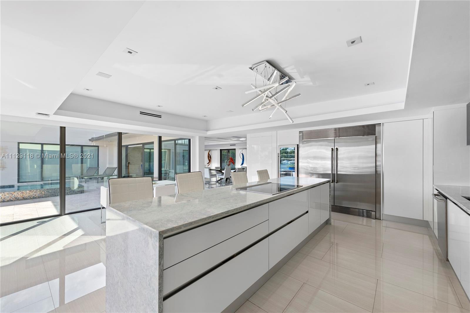 HOLLYWOOD GOLF ESTATES SE - Residential
