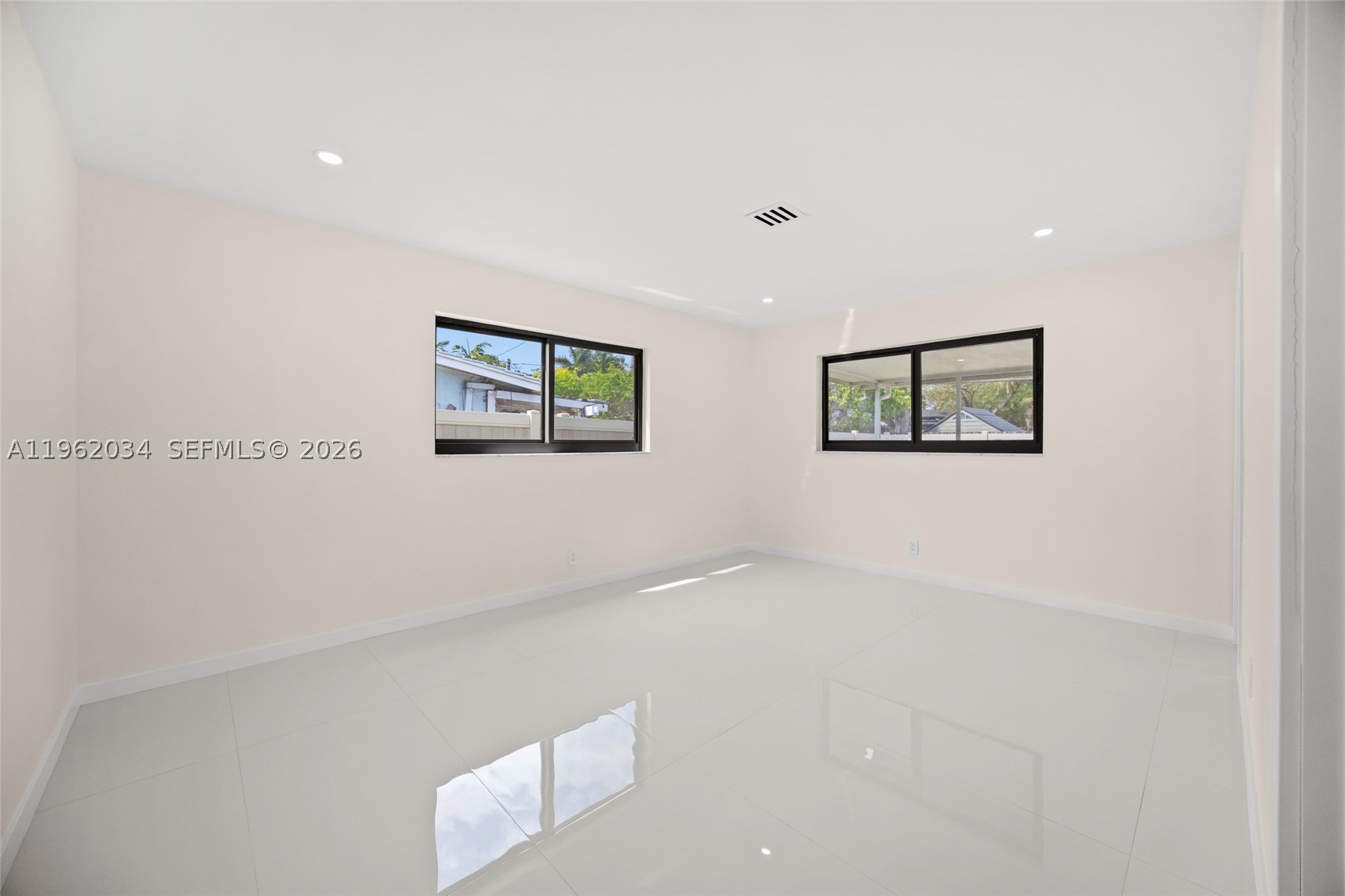 NORWOOD - Residential