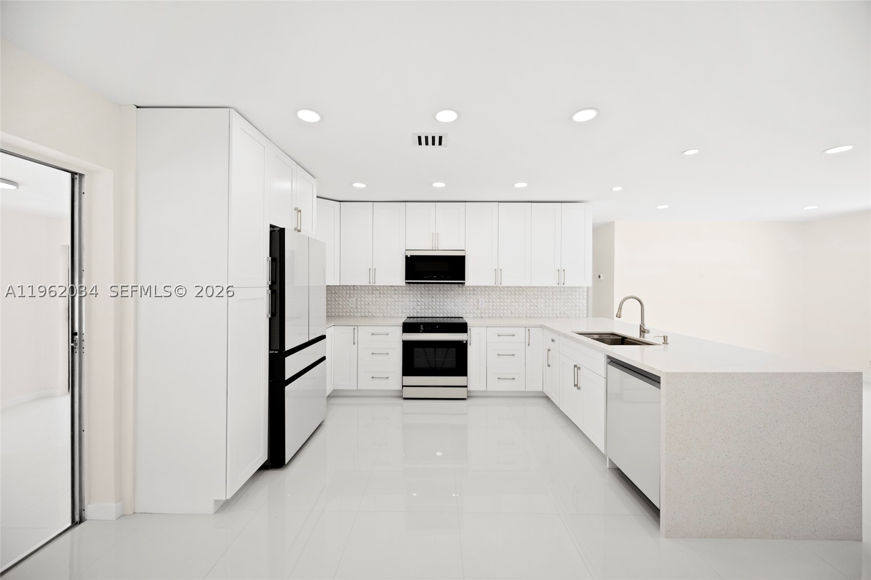 NORWOOD - Residential