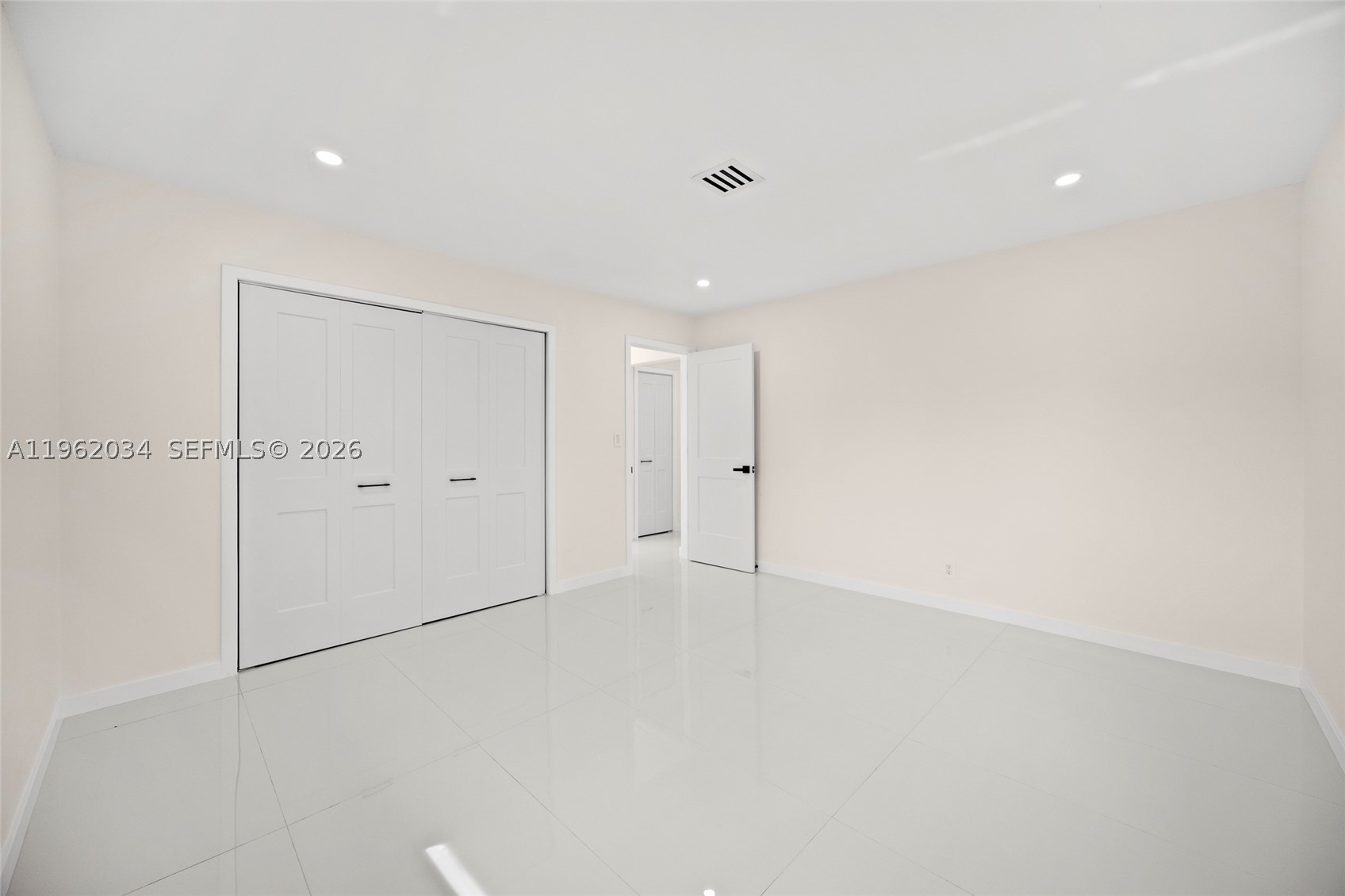 NORWOOD - Residential