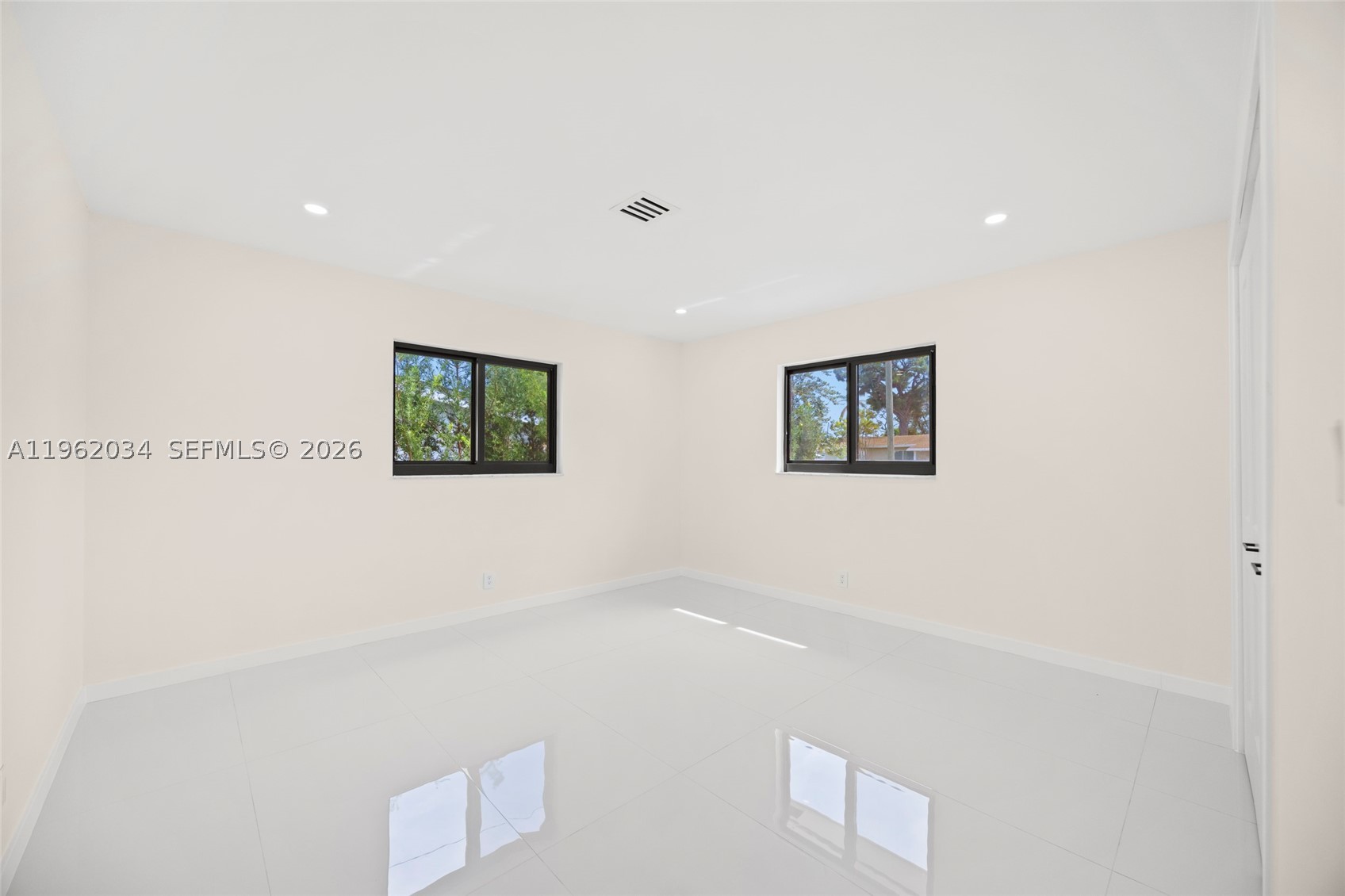 NORWOOD - Residential