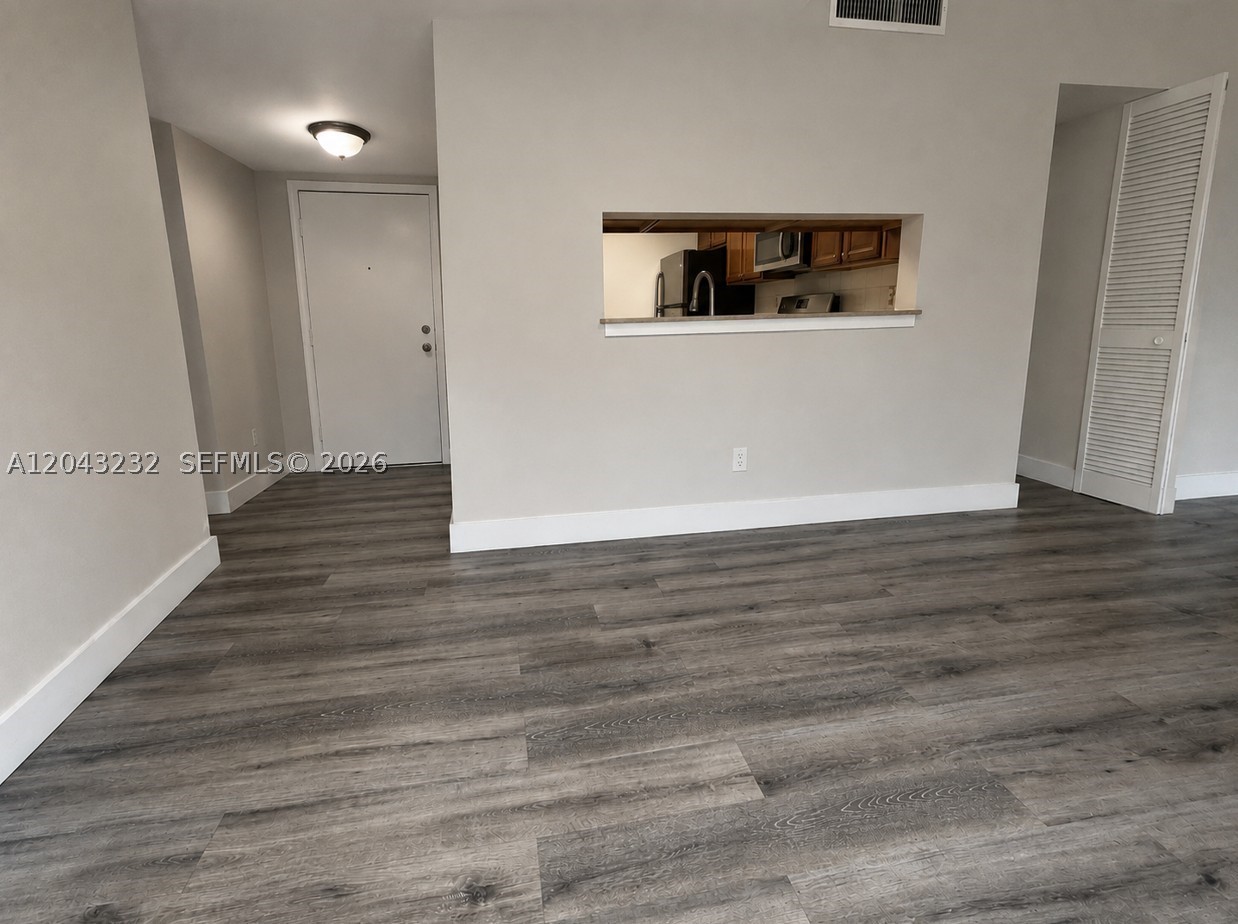 Miramar Club #6 Condo - Residential