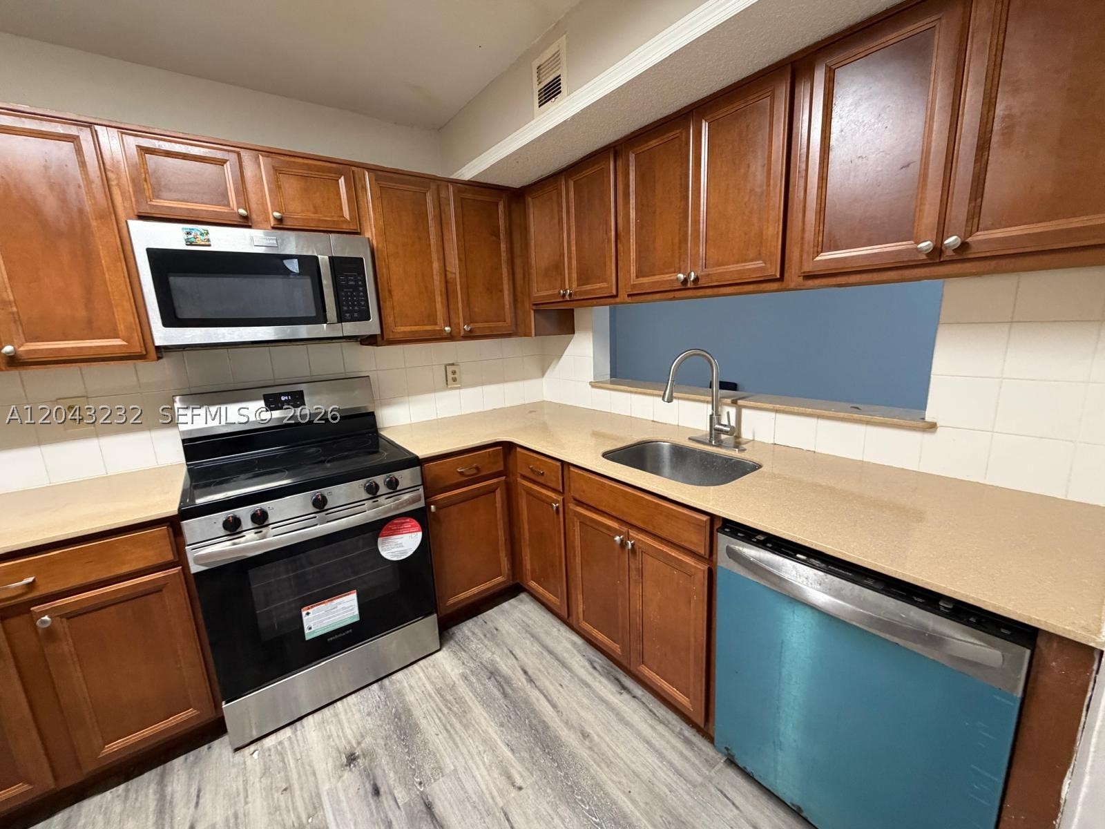 Miramar Club #6 Condo - Residential