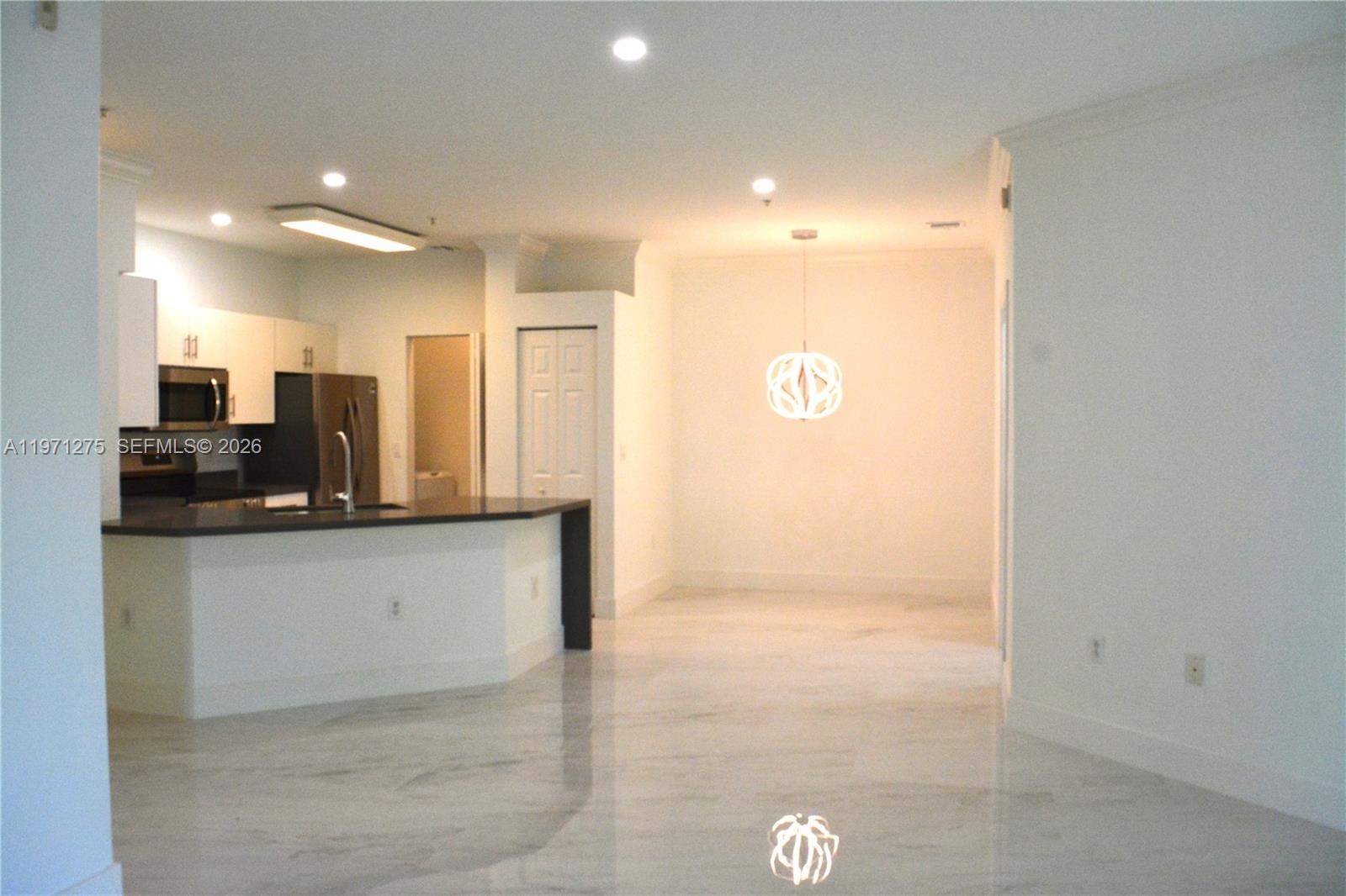 EL-AD VILLAGGIO CONDO BLD - Residential Lease