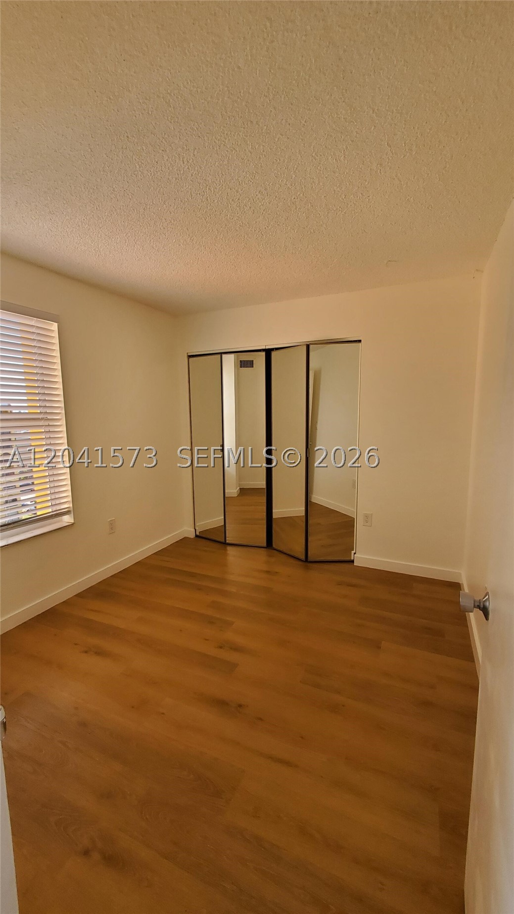 SUNSET VILLAS NO 3 CONDO - Residential